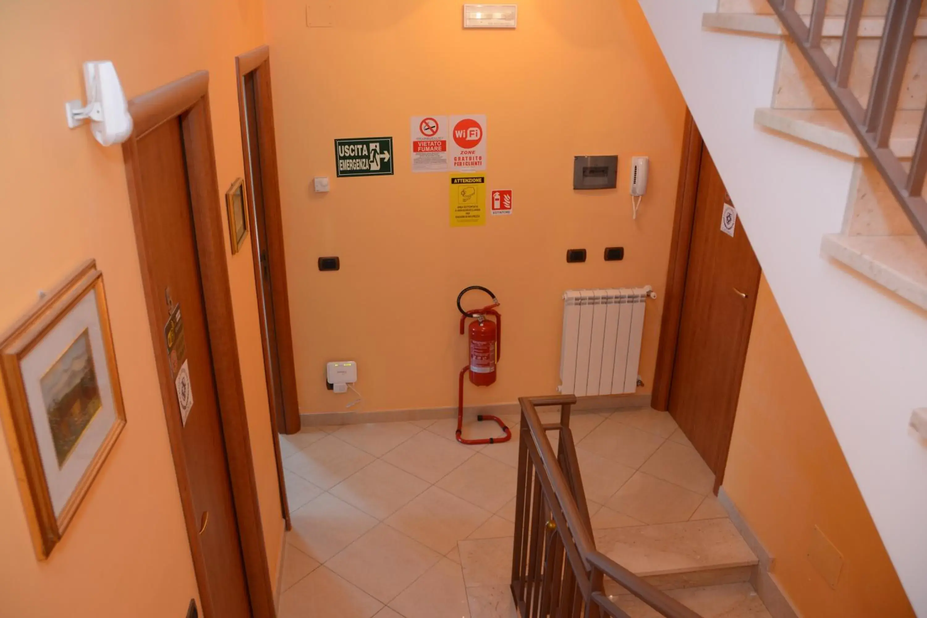 Business Double or Twin Room with external private bathroom - single occupancy in B&B Villa San Leonardo Business Double or Twin Room with external private bathroom - single occupancy in B&B Villa San Leonardo