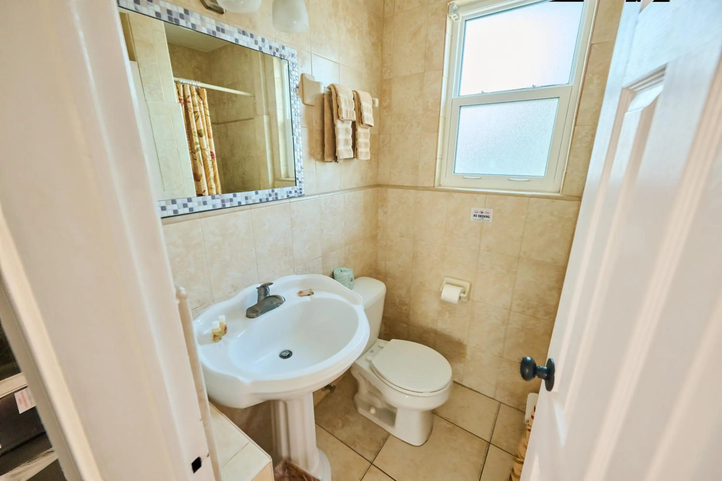 Camelot Beach Suites