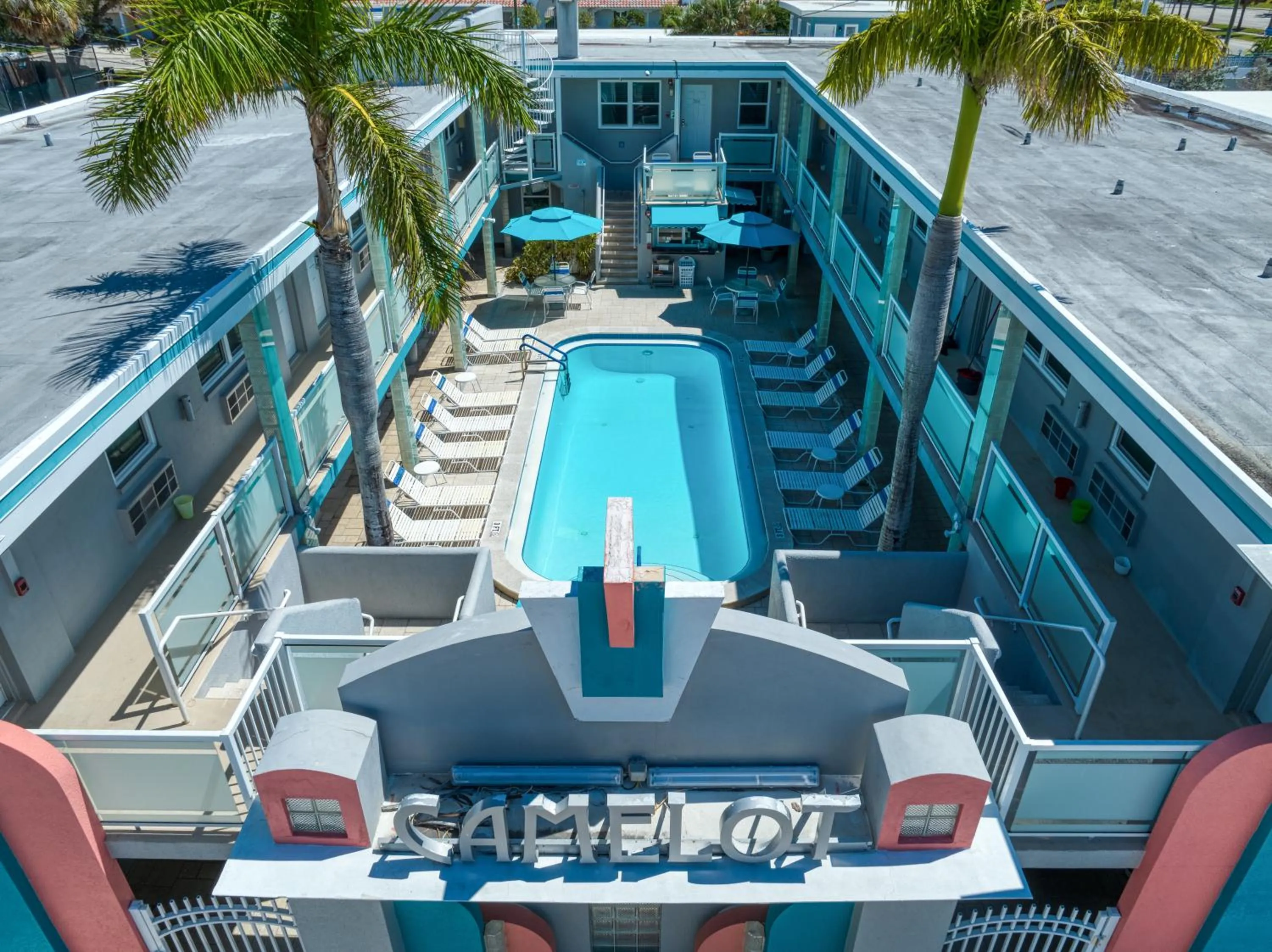 Camelot Beach Suites