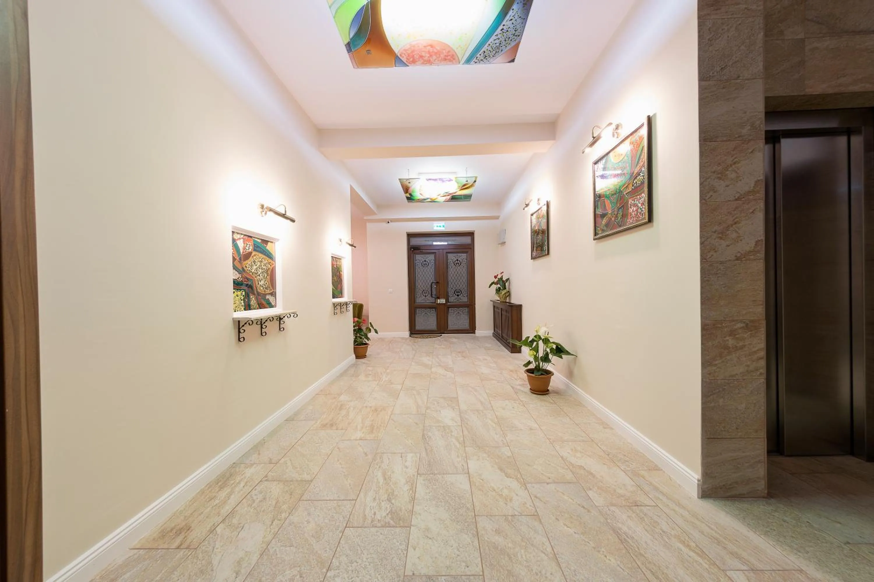 Decorative detail in Crema Residence