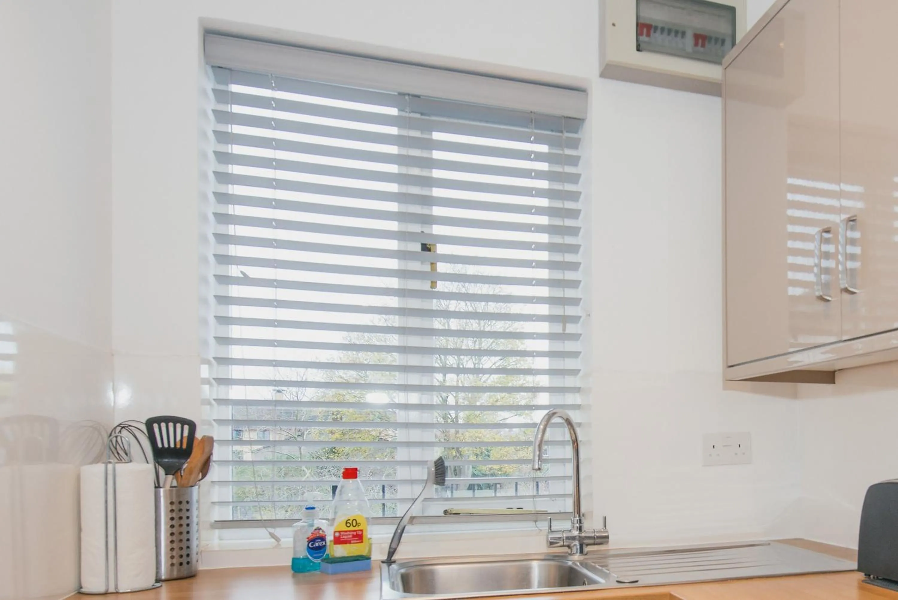 Kitchen or kitchenette in Home Sweet Home by Paymán Club