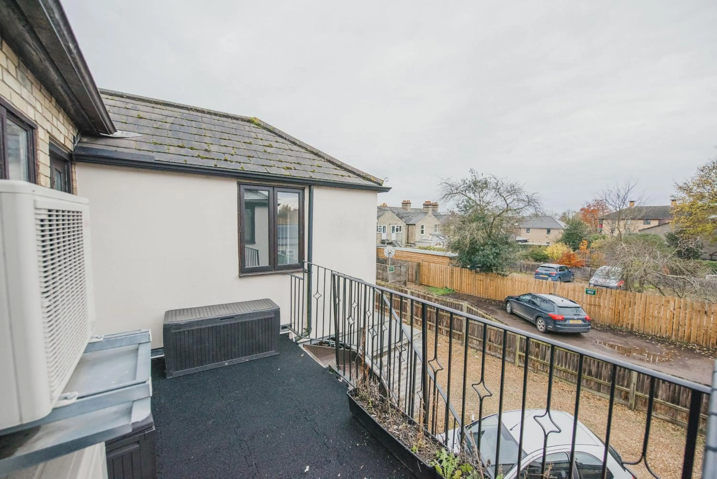 Property building in Home Sweet Home by Paymán Club