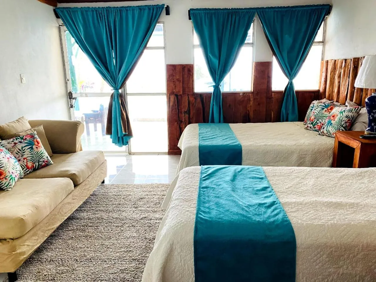 Bedroom, Bed in Loma Tranquila