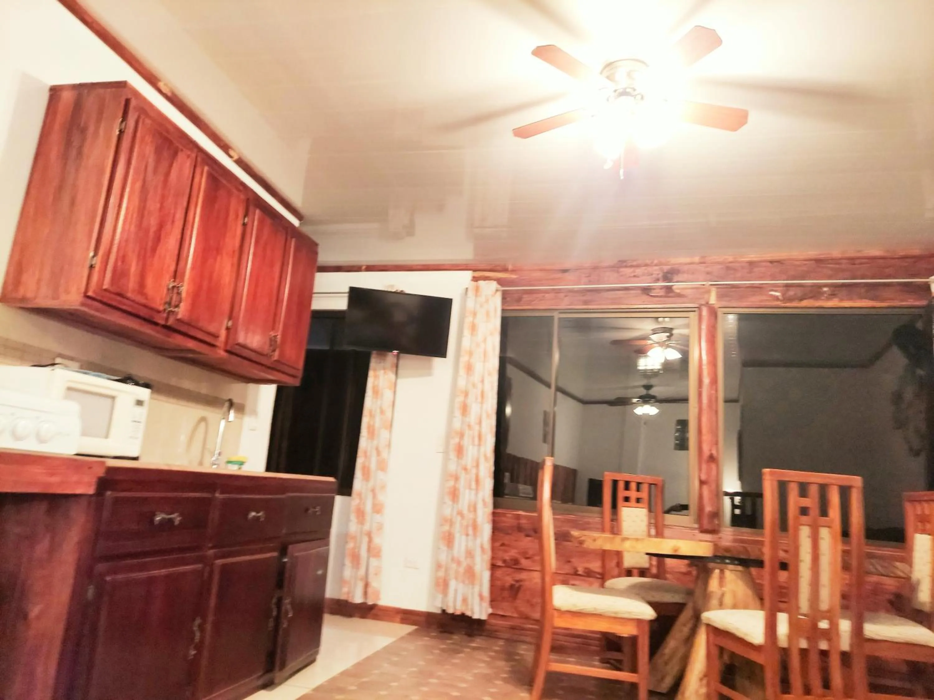 Kitchen or kitchenette in Loma Tranquila