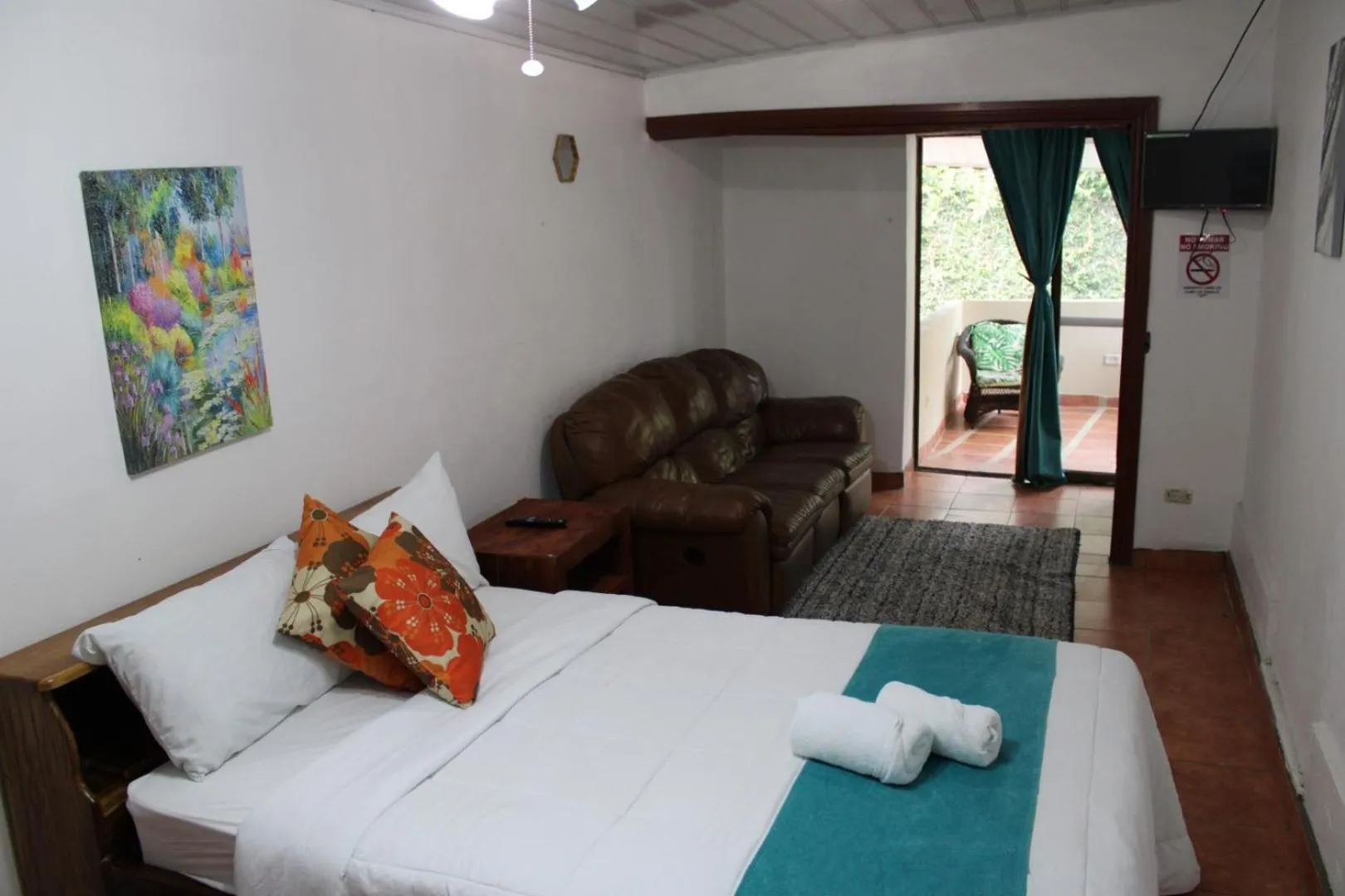 Bed in Loma Tranquila