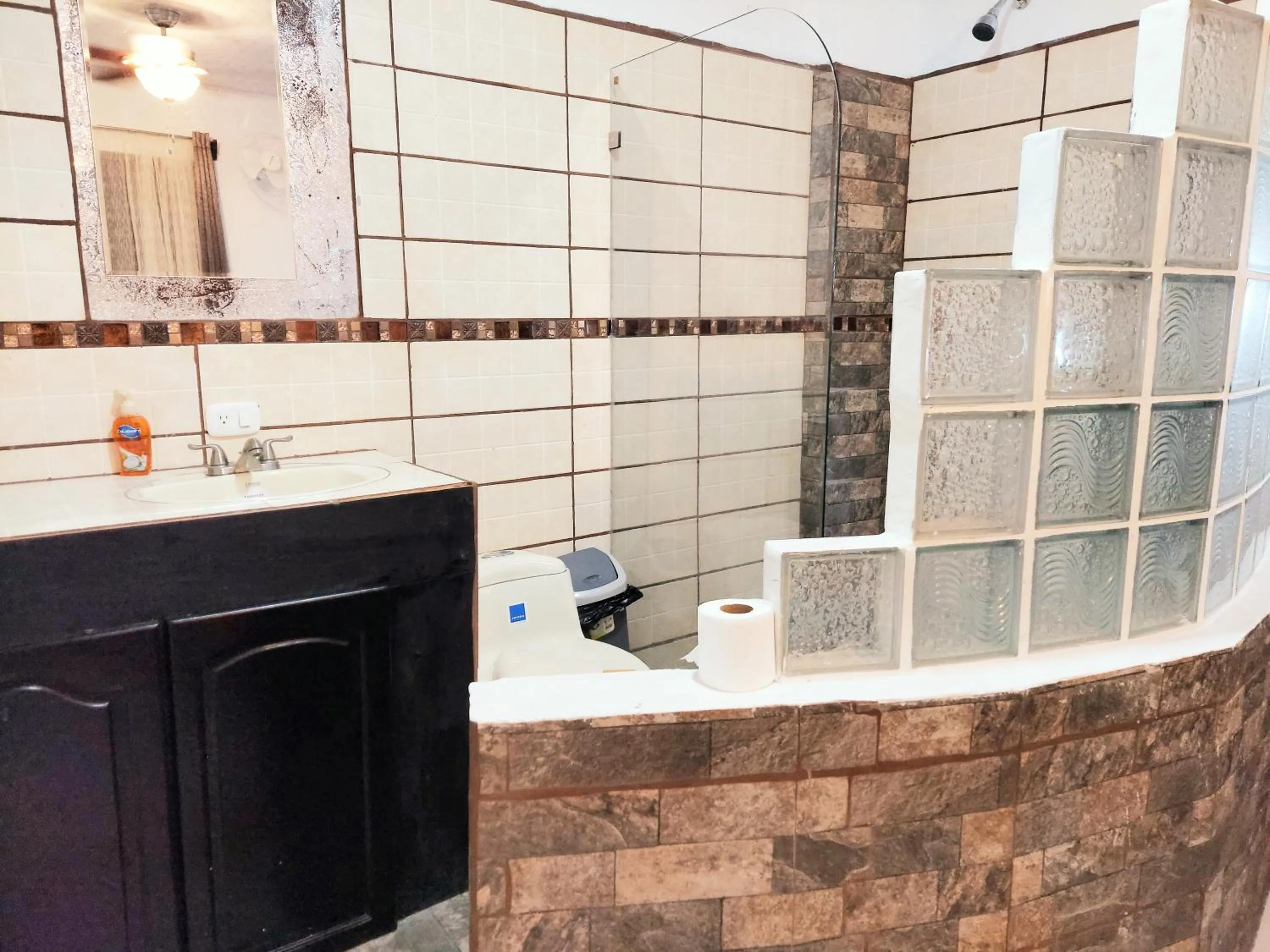 Bathroom in Loma Tranquila