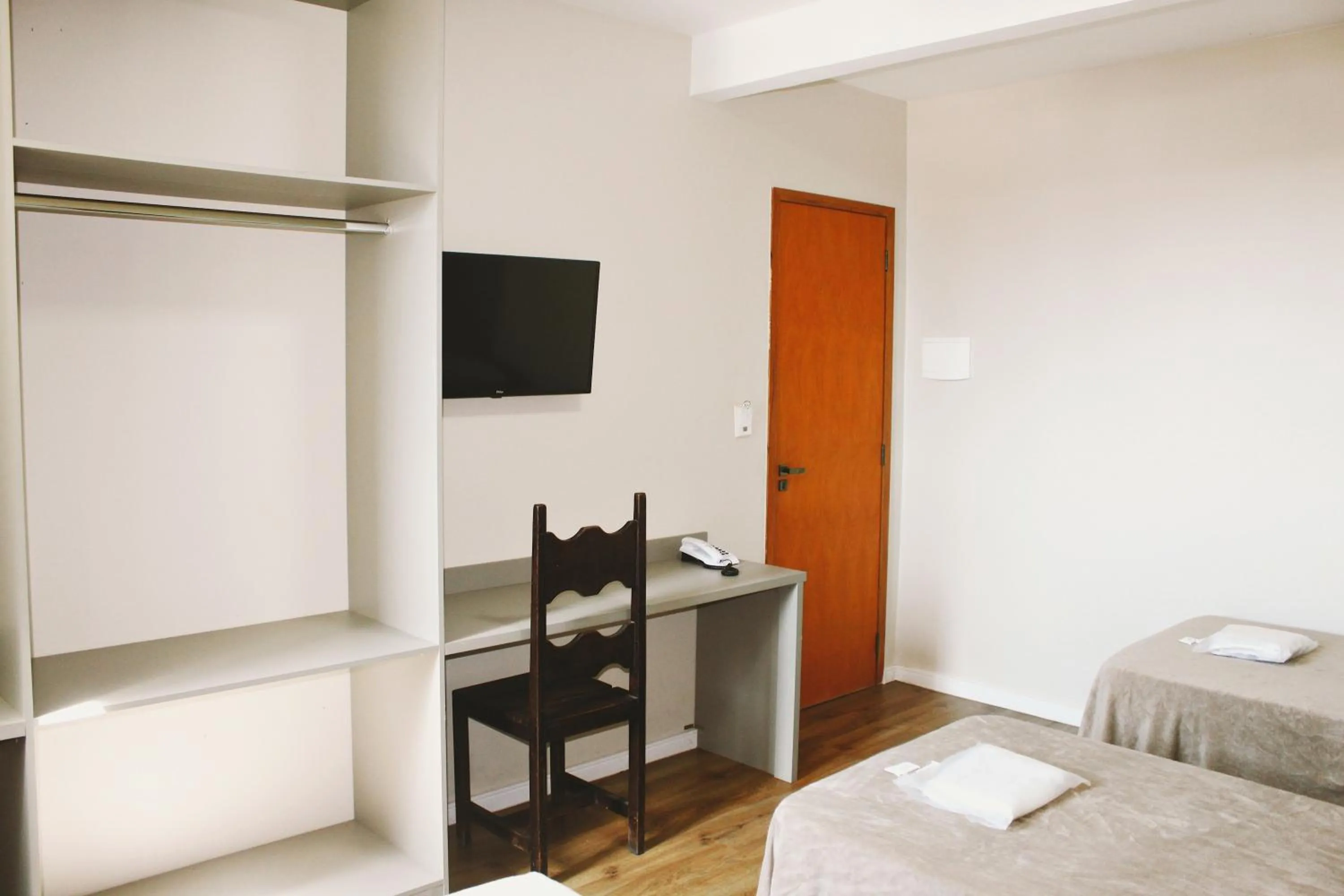 TV and multimedia, Bed in Hotel Pousada Del Rey