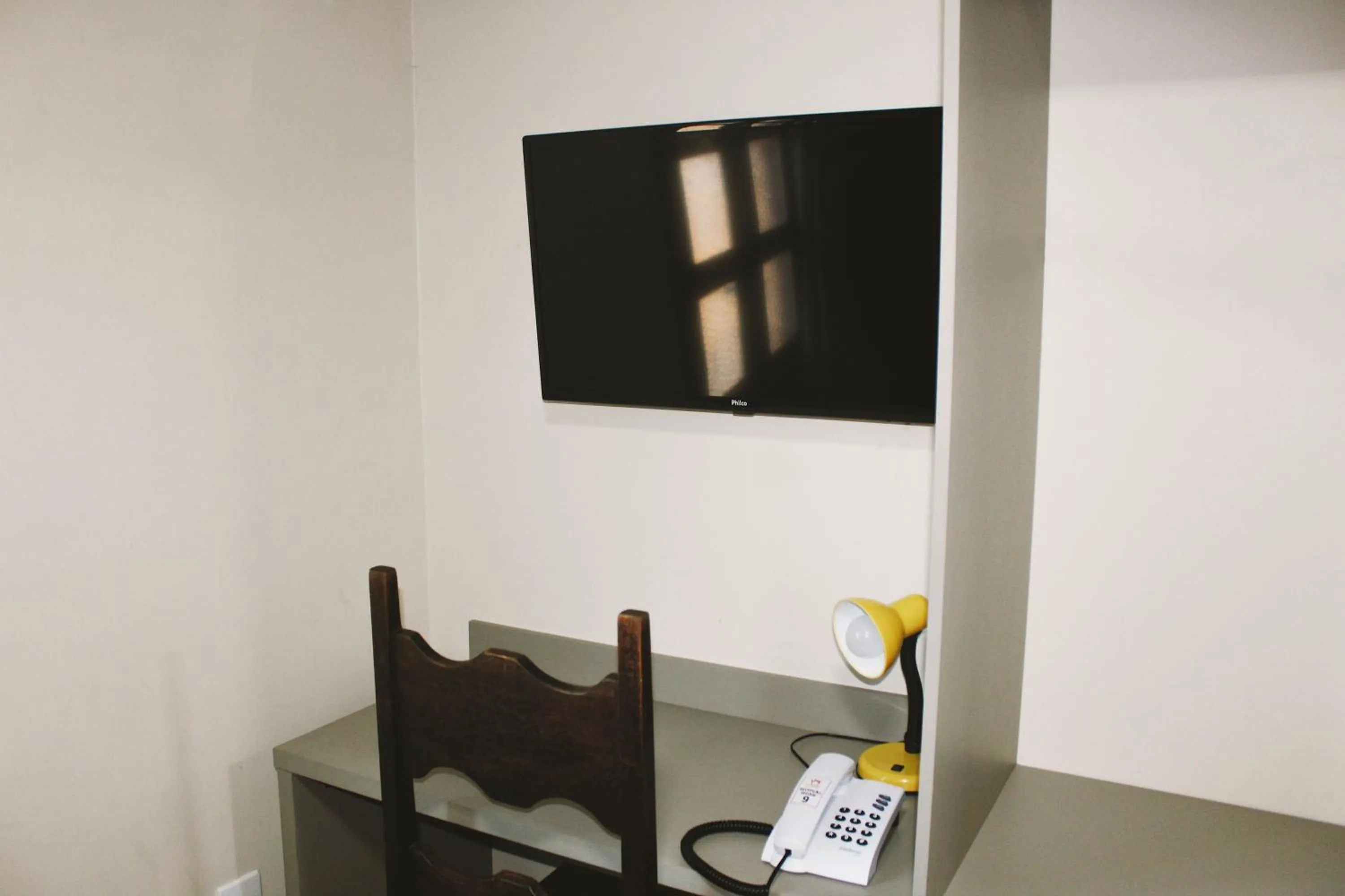 TV and multimedia in Hotel Pousada Del Rey