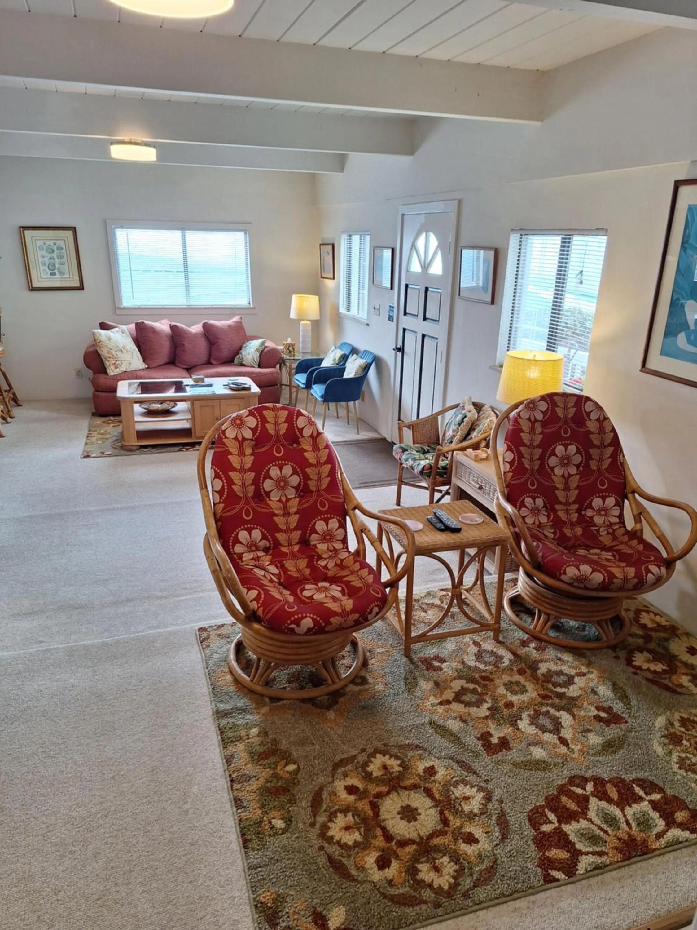 Living room in Belle Vue Waimea B&B Corporation - Big Island of Hawaii