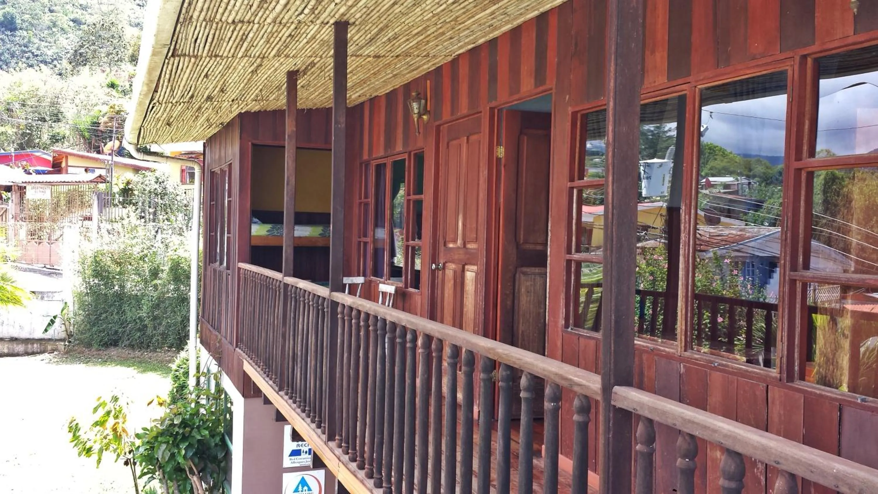 Garden view in Montaña Linda Guest House Orosi