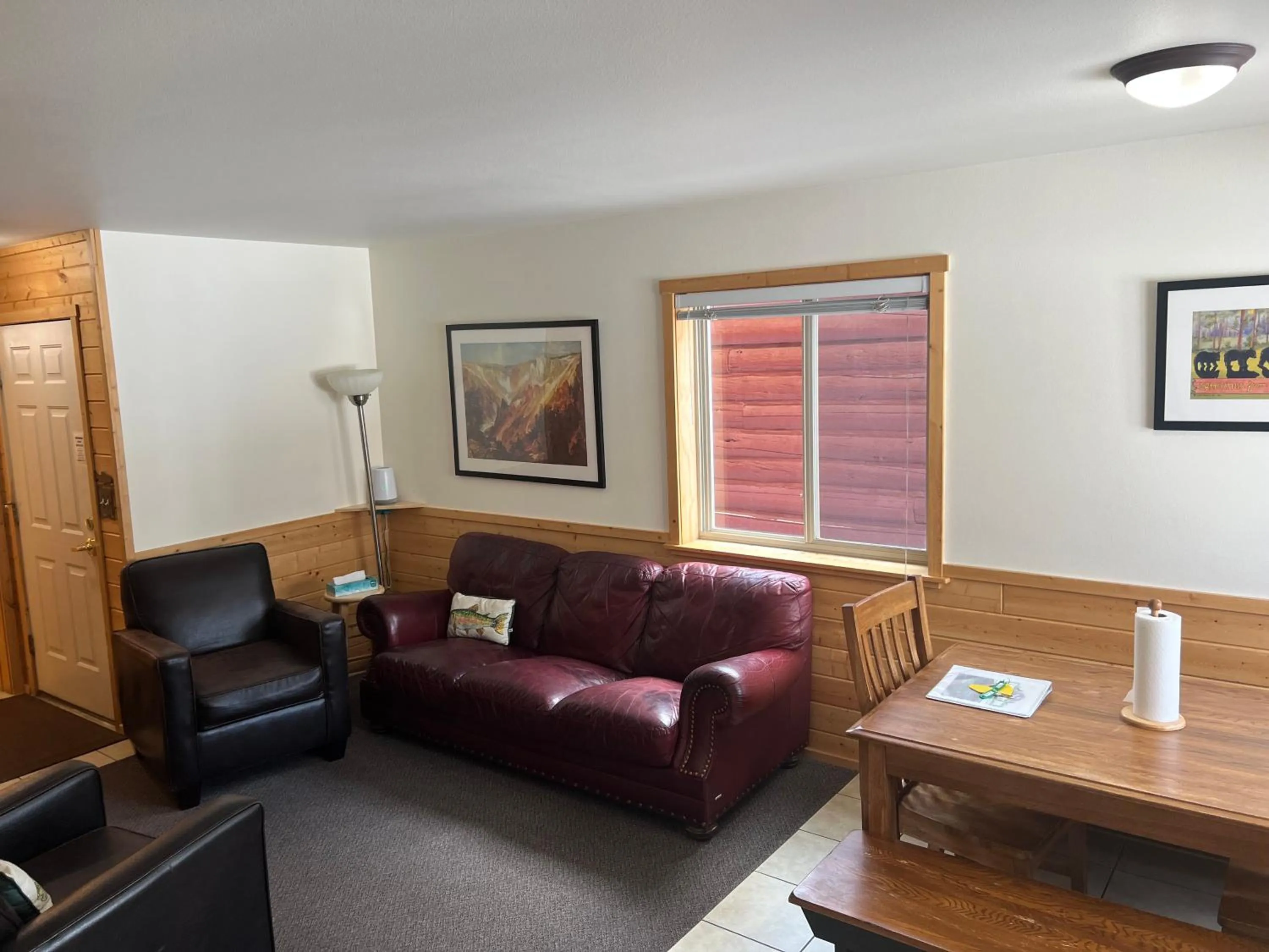 TV and multimedia in Faithful Street Inn