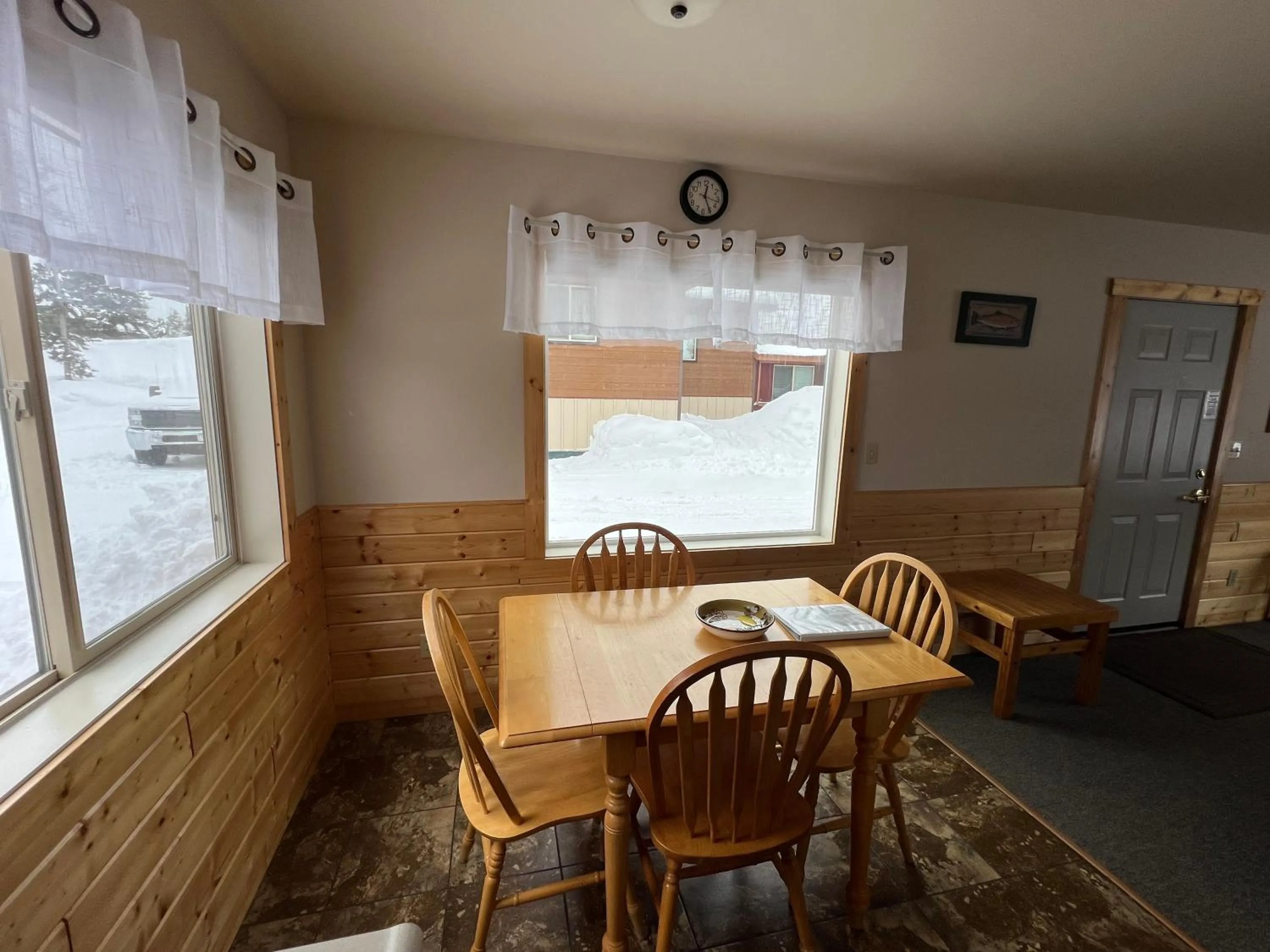 Dining area in Faithful Street Inn
