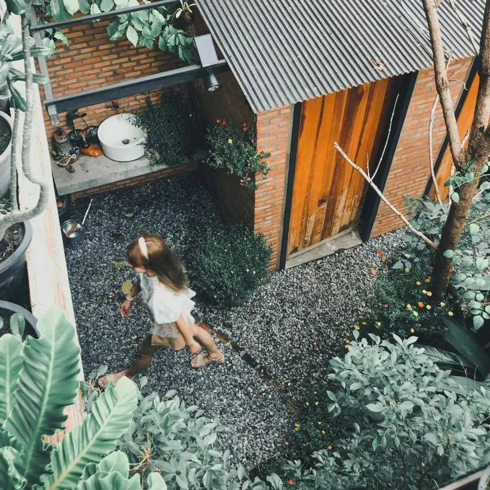 Property building in UdonBackpackers Beds and Cafe Property building in UdonBackpackers Beds and Cafe