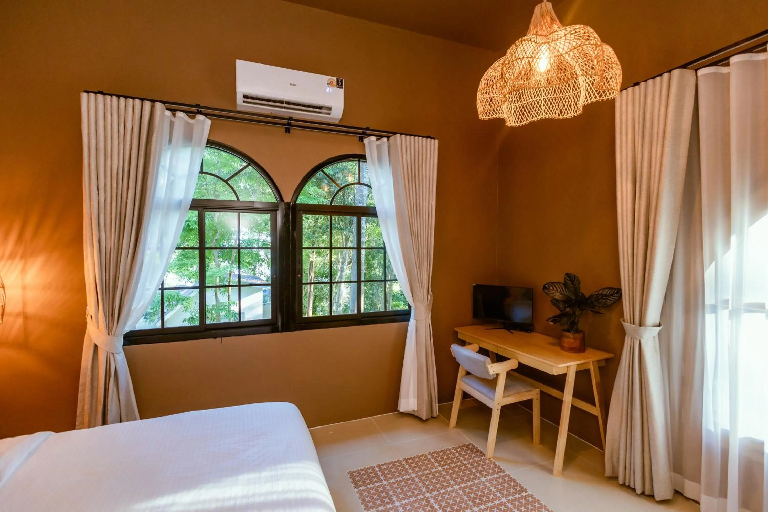 Bed in Indie Beach Bungalows