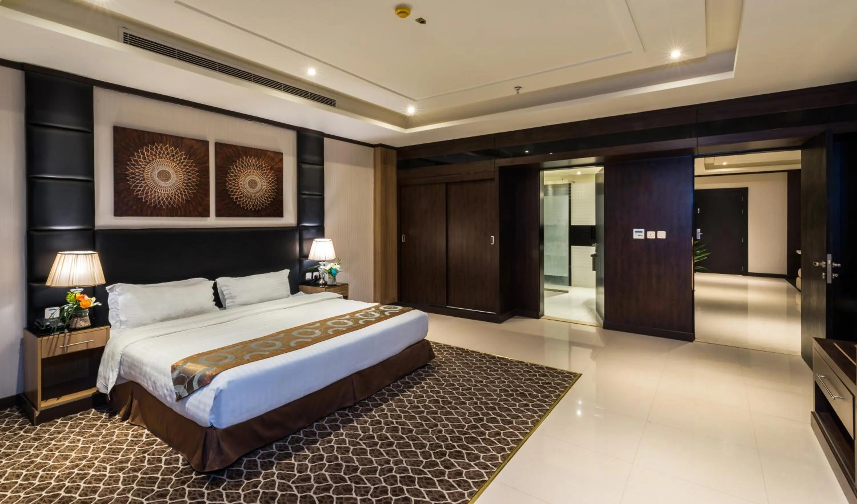 Bed in Mayan for service apartments