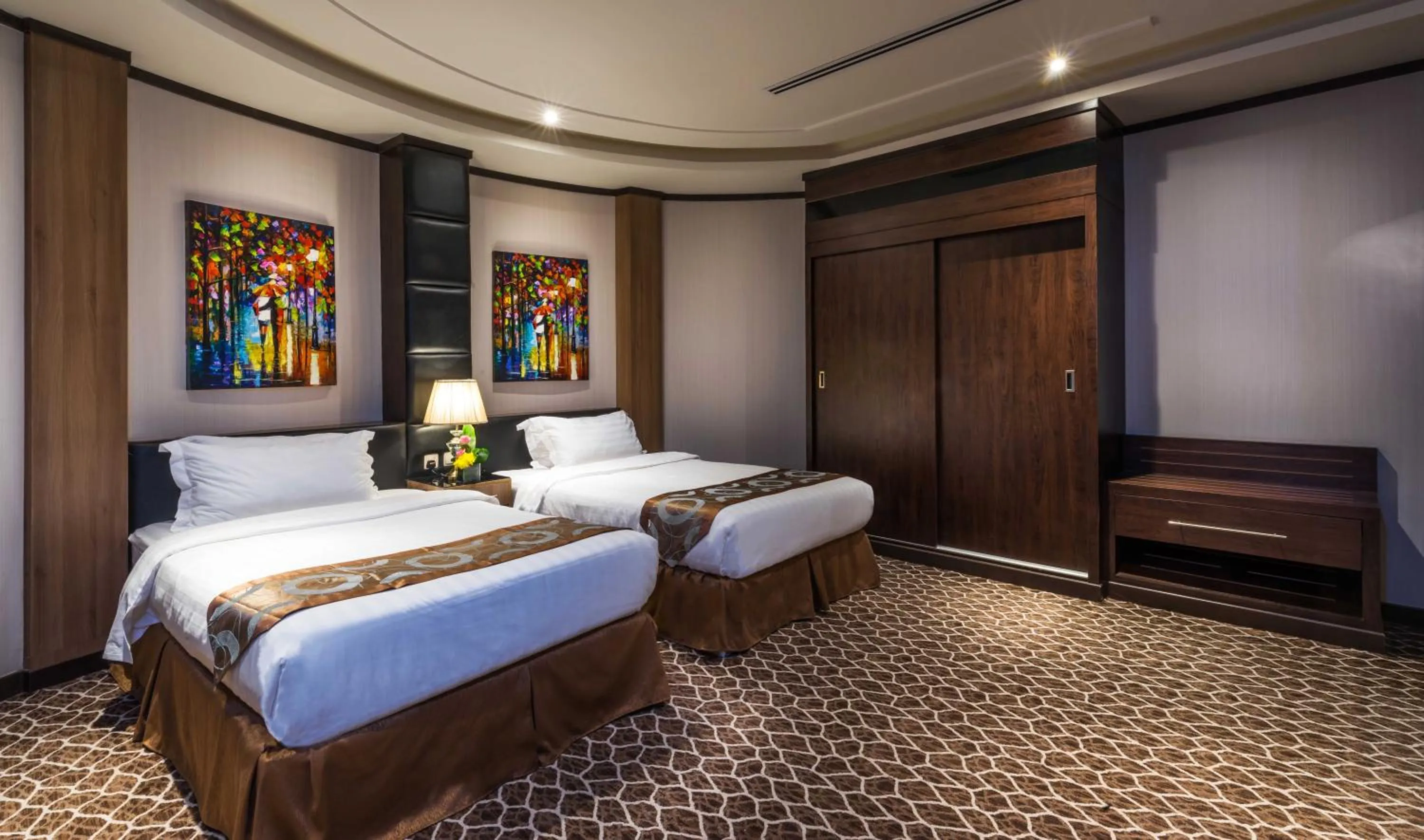 Bed in Mayan for service apartments