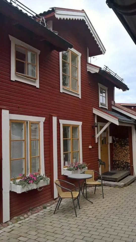 Facade/entrance in Kopparstugans Bed & Breakfast