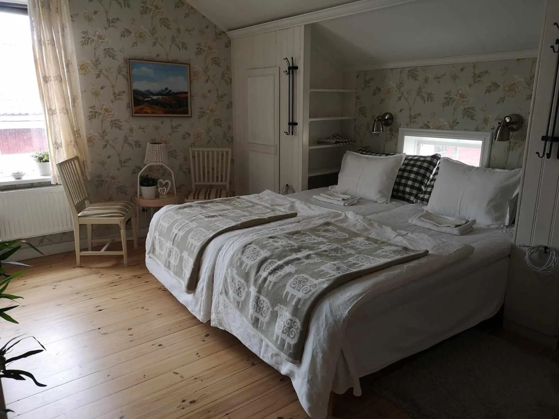 Bed in Kopparstugans Bed & Breakfast