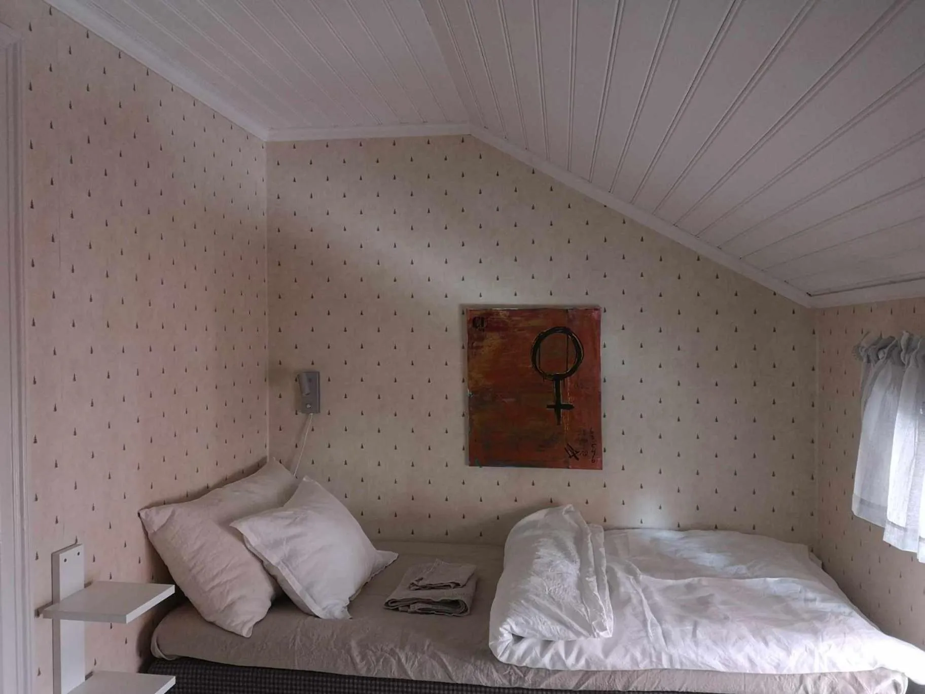 Bed in Kopparstugans Bed & Breakfast