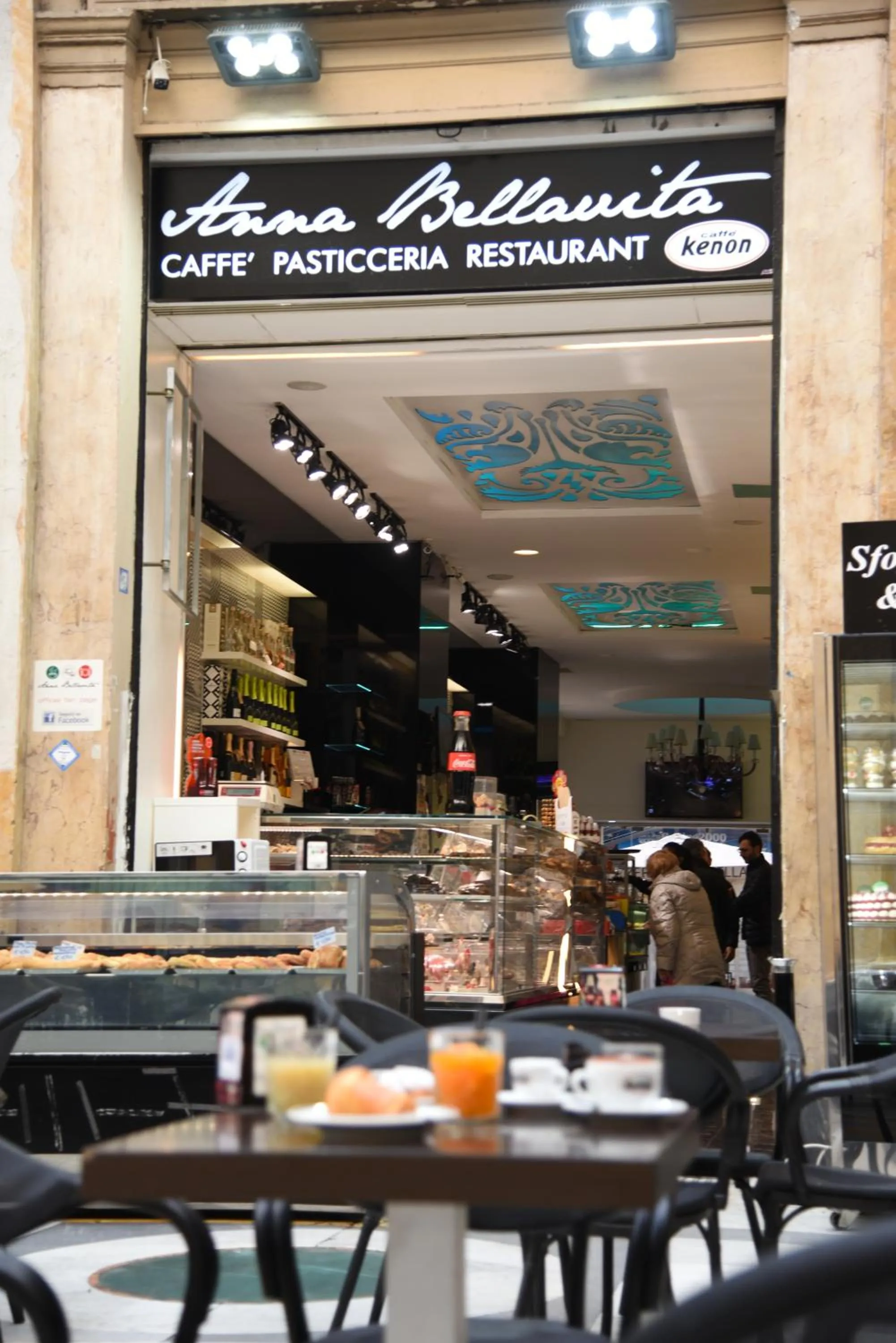 Breakfast in Maison Toledo 210