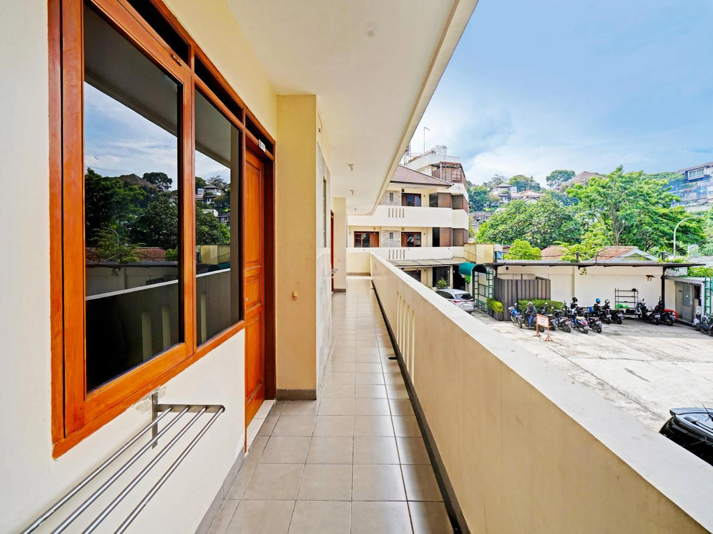 Balcony/Terrace in OYO 1699 Verona Residence