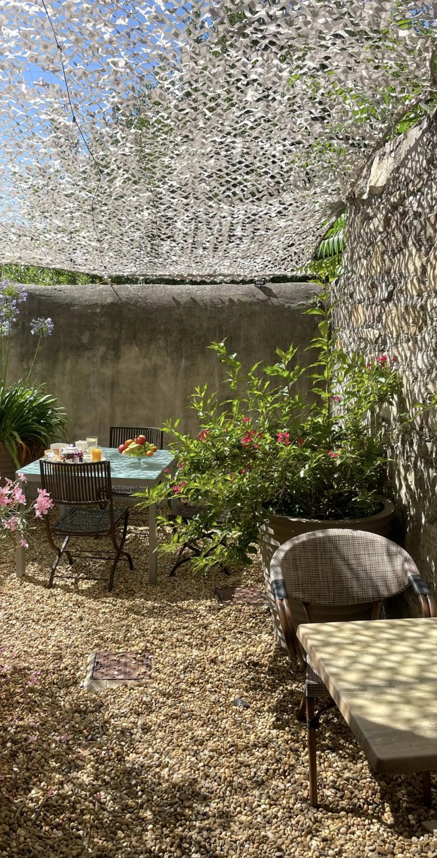 Garden view in Le Couvent d'Hérépian - Hôtel & Spa