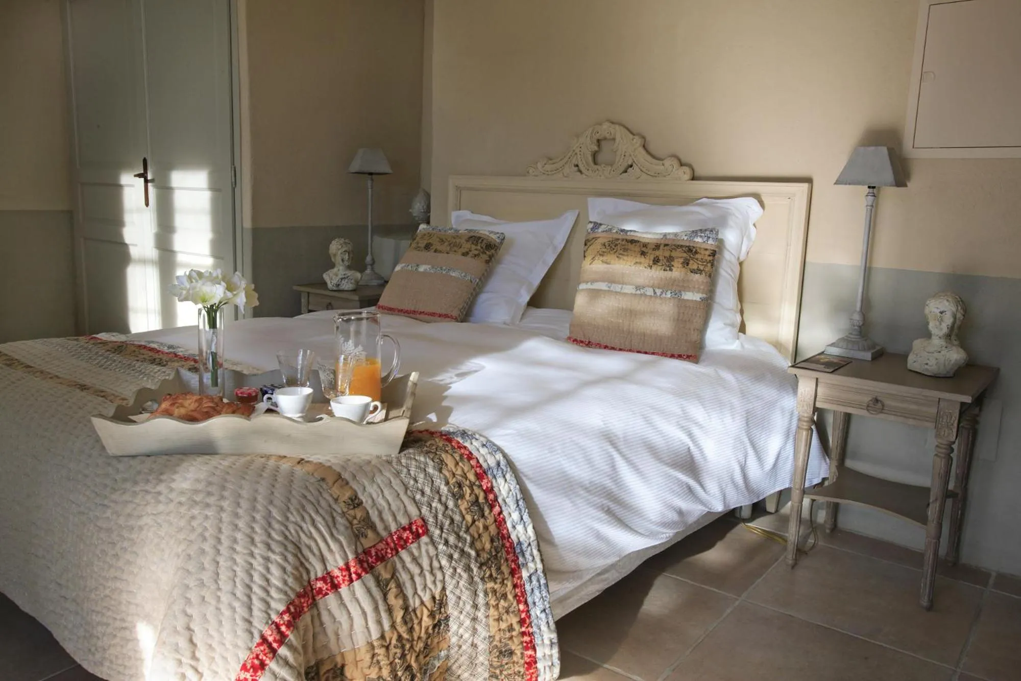 Bedroom, Bed in Le Couvent d'Hérépian - Hôtel & Spa