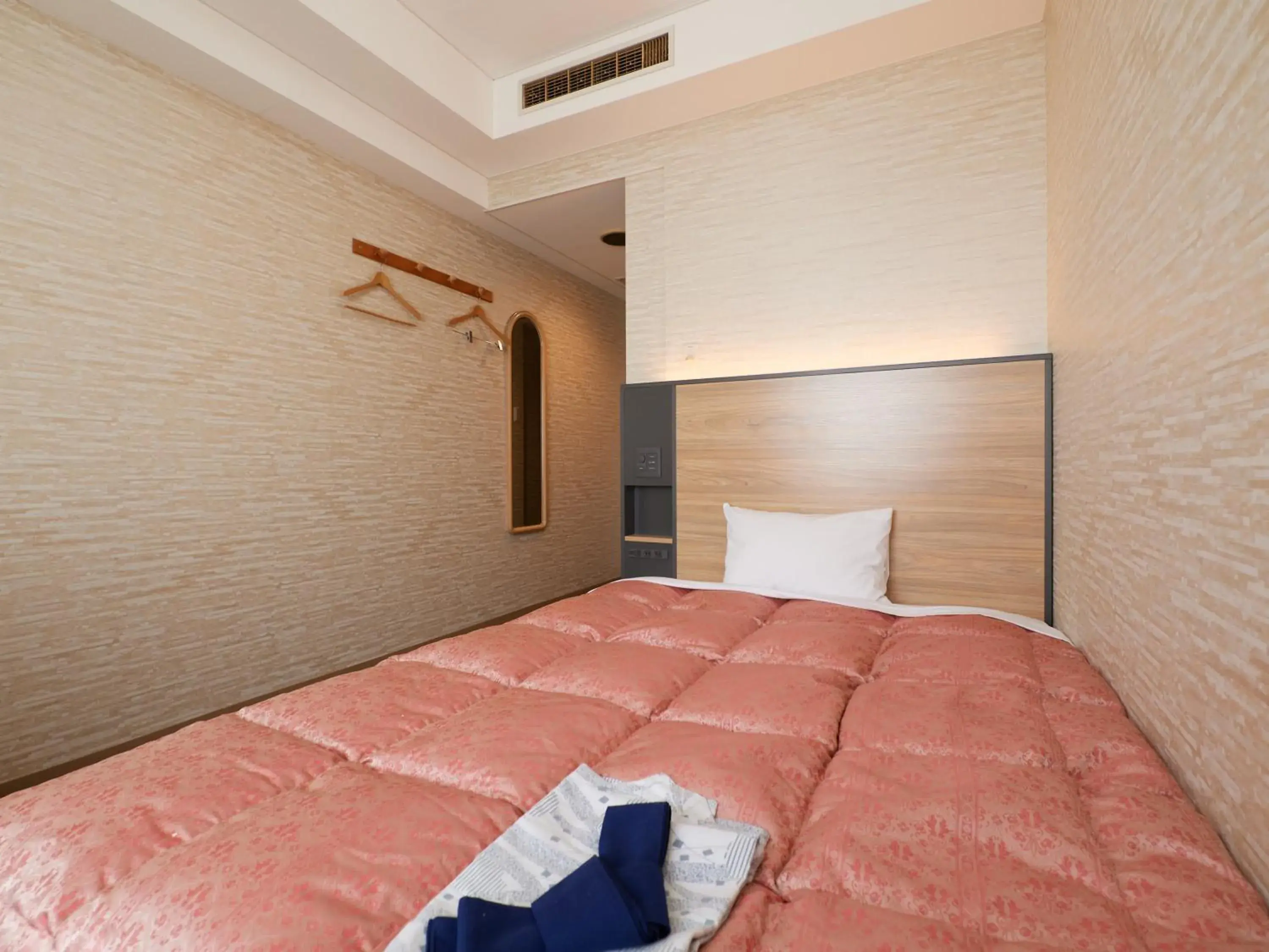 【Main Building】Standard Room - single occupancy - Smoking in Gamagori Hotel 【Main Building】Standard Room - single occupancy - Smoking in Gamagori Hotel