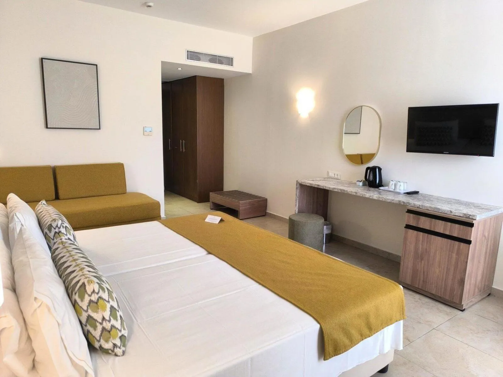 Photo of the whole room, Bed in Asterias Beach Resort