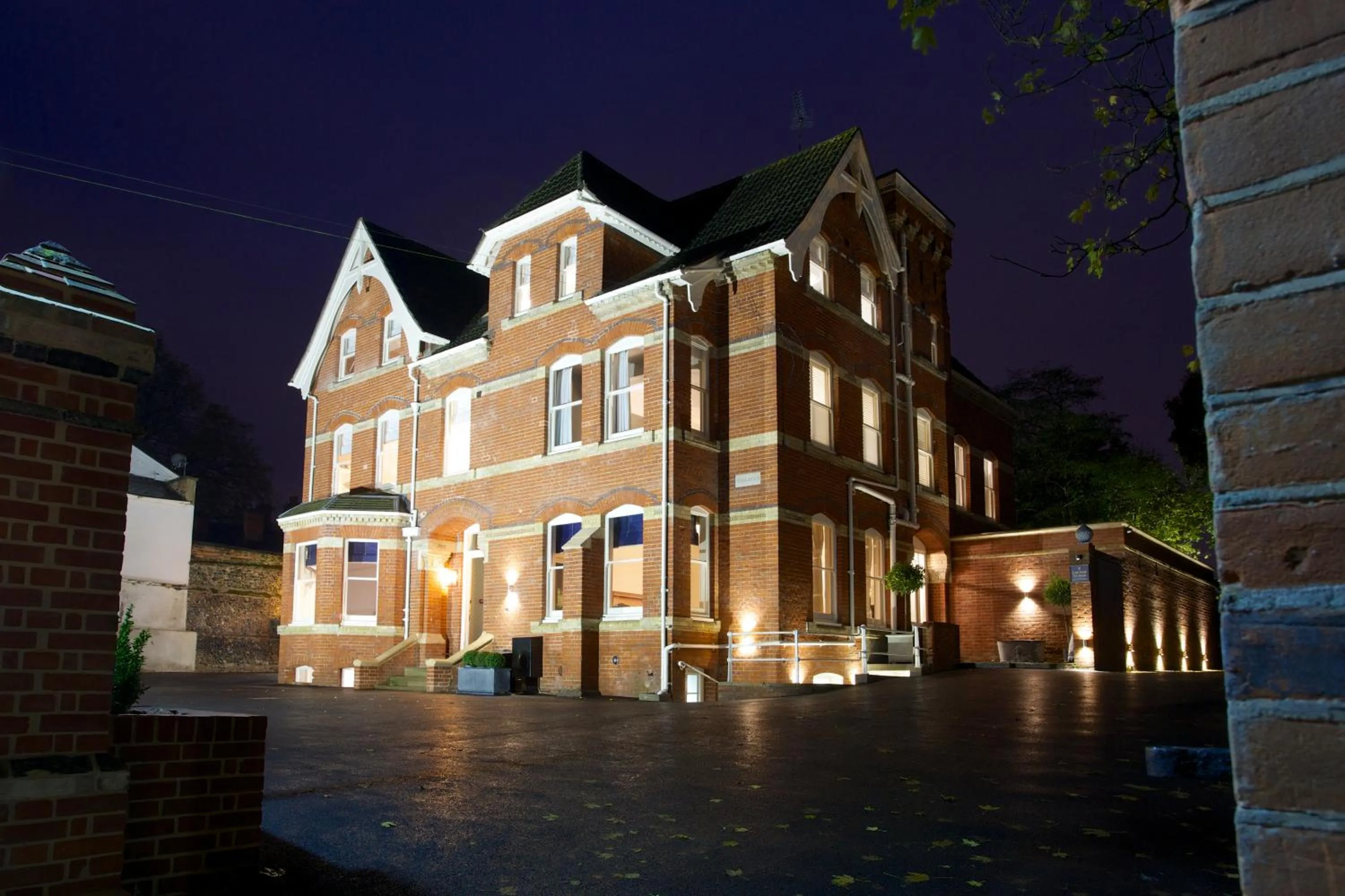 Property Building in The Northgate