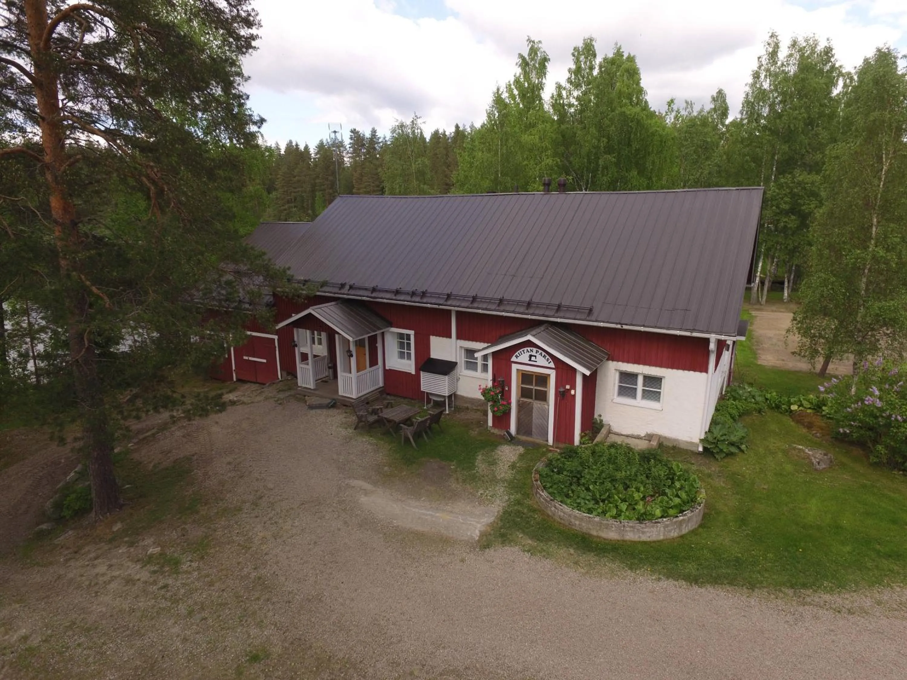 Property building in Niemilomat