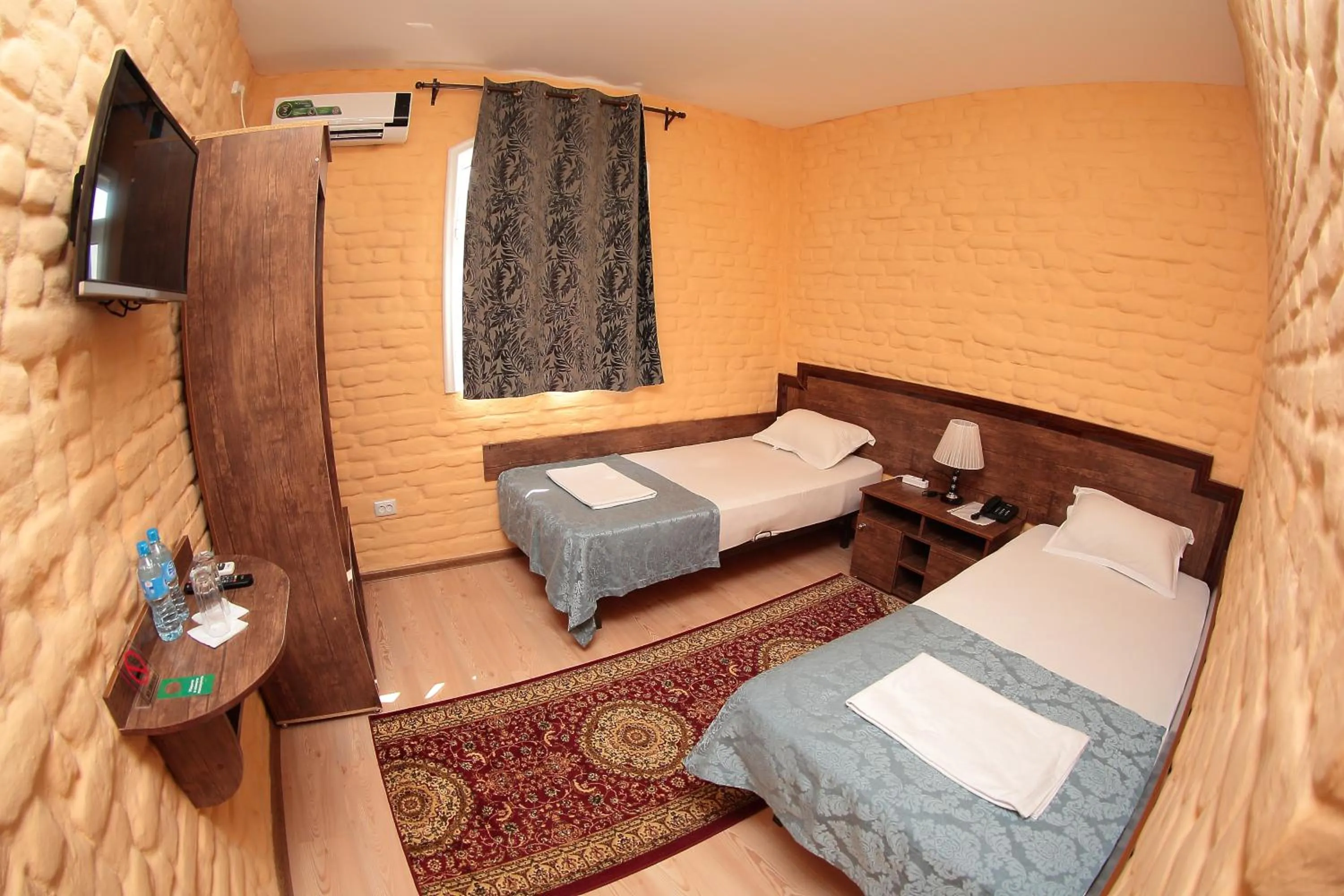 Photo of the whole room, Bed in Star Hotel