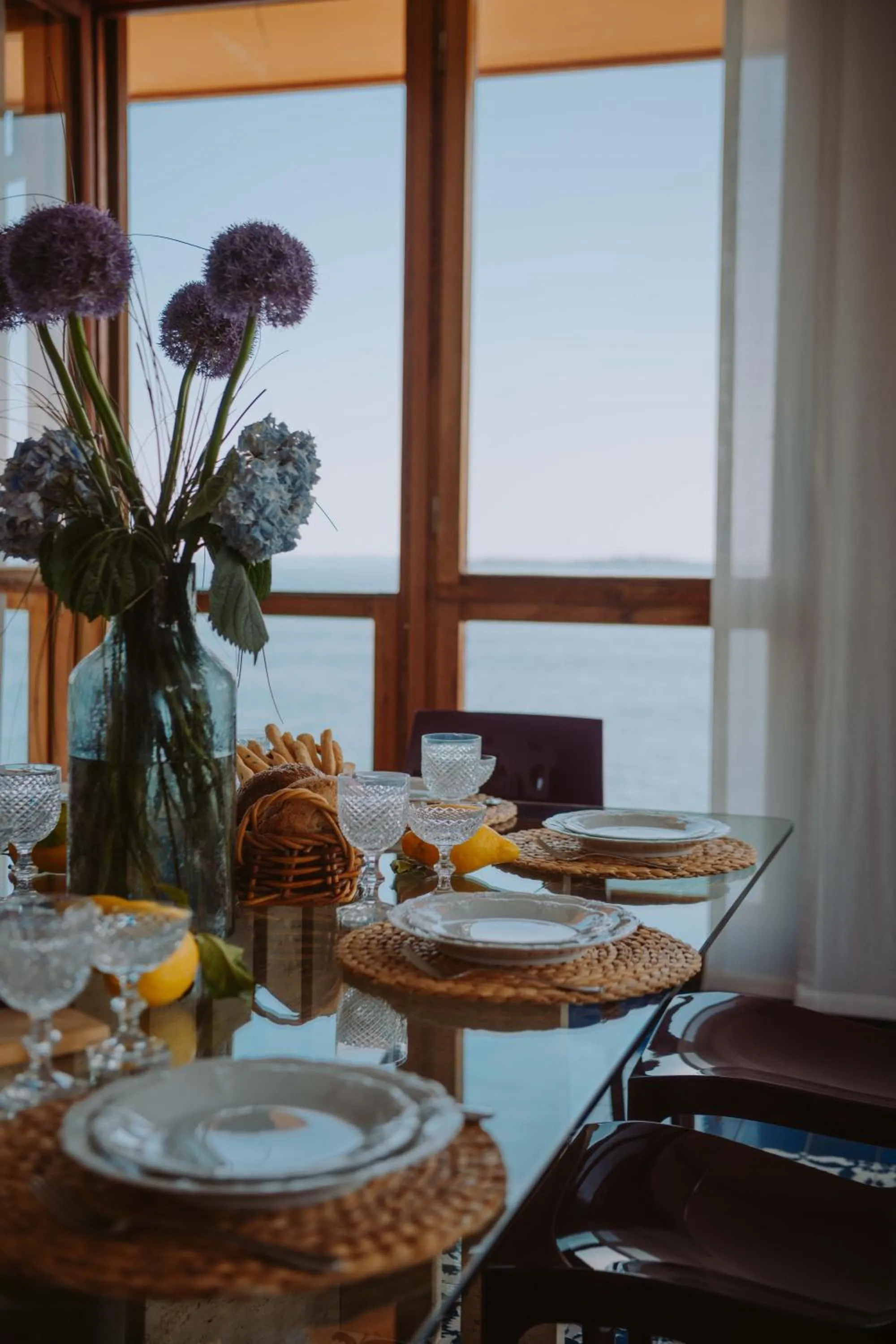 Dining area in Holiday Garda Villa Dolcelago Lake Front