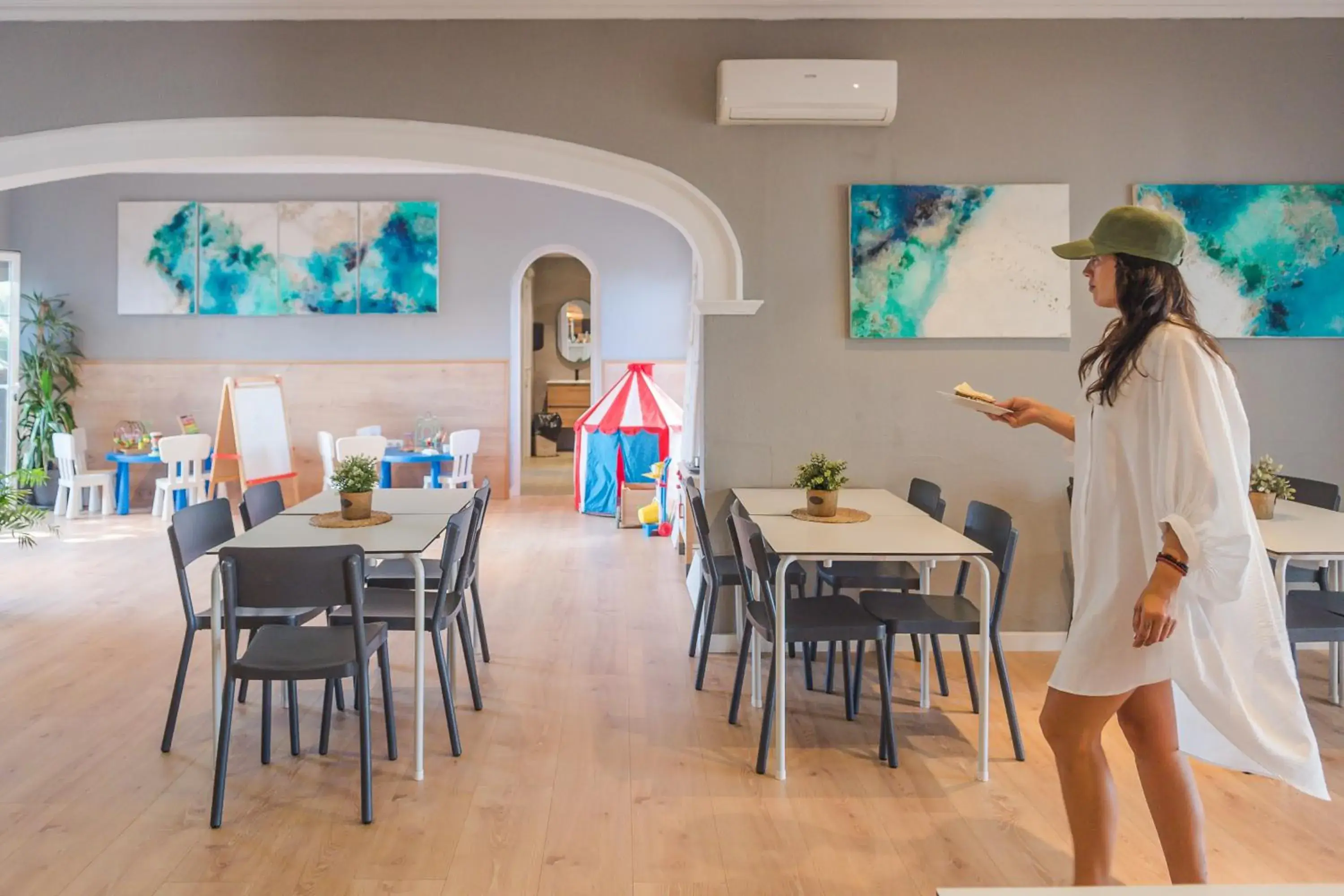 Restaurant/places to eat in Aparthotel Nelva Resort Restaurant/places to eat in Aparthotel Nelva Resort