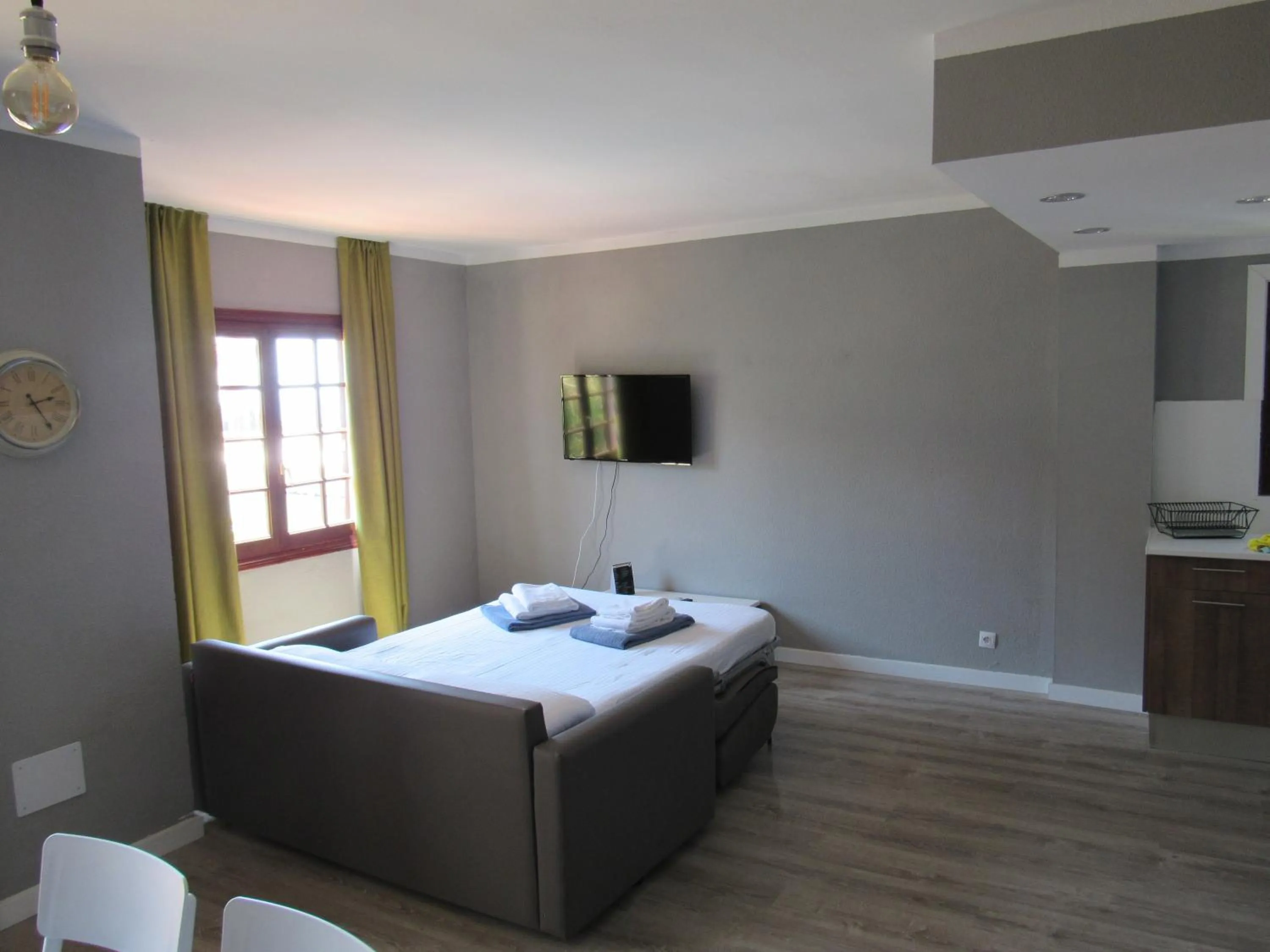 Bed in Aparthotel Nelva Resort