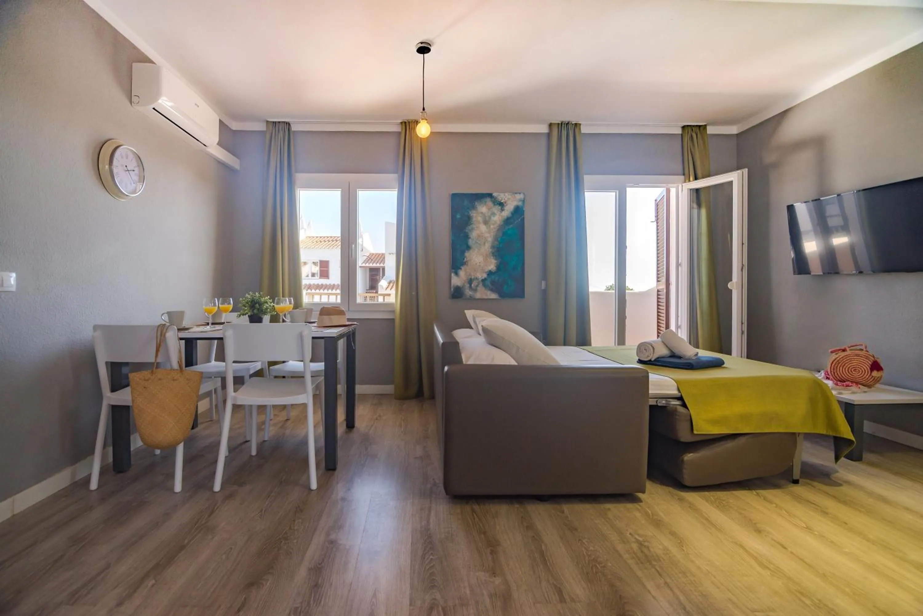 Bed in Aparthotel Nelva Resort