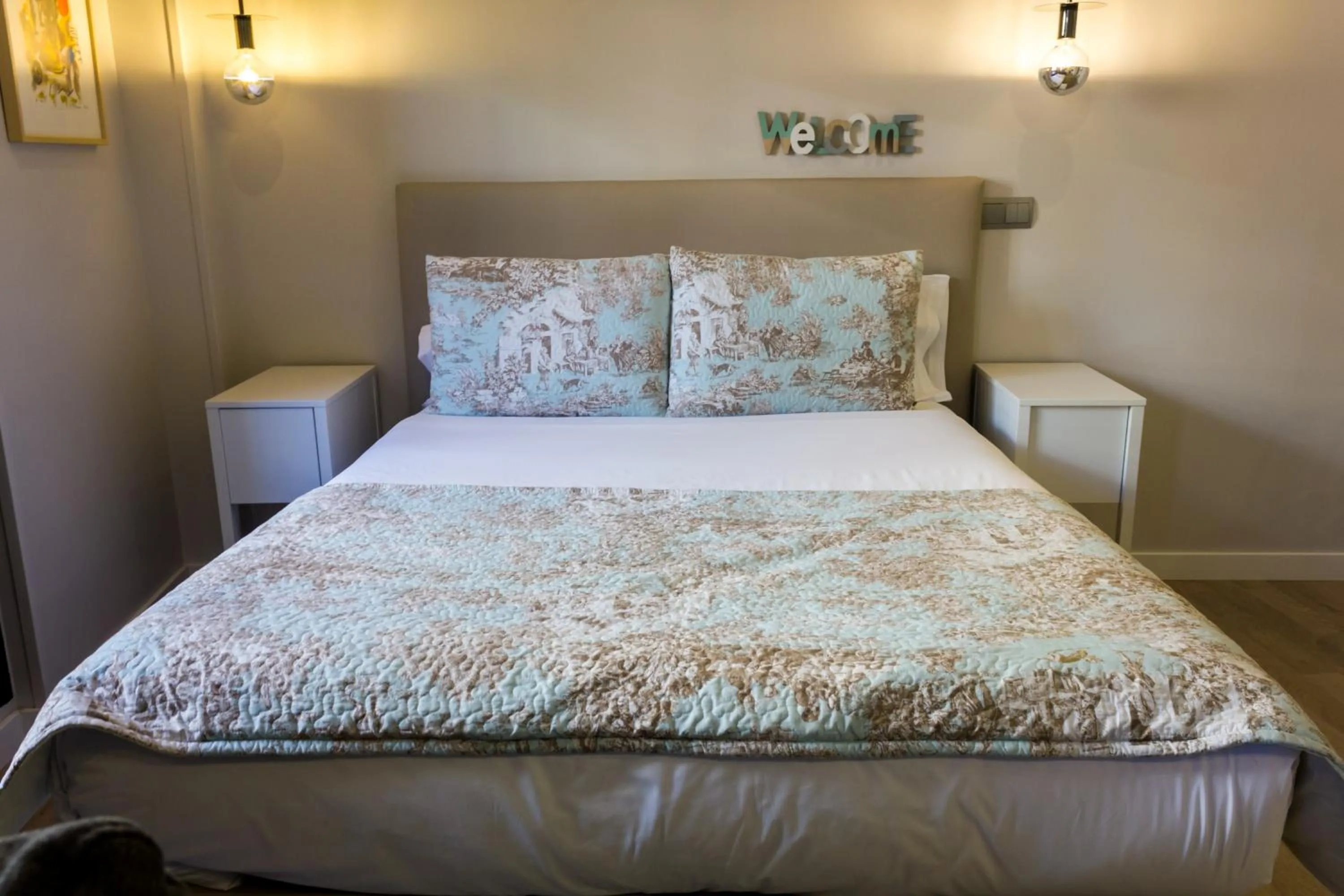 Bed in Arenal Suites Preciados