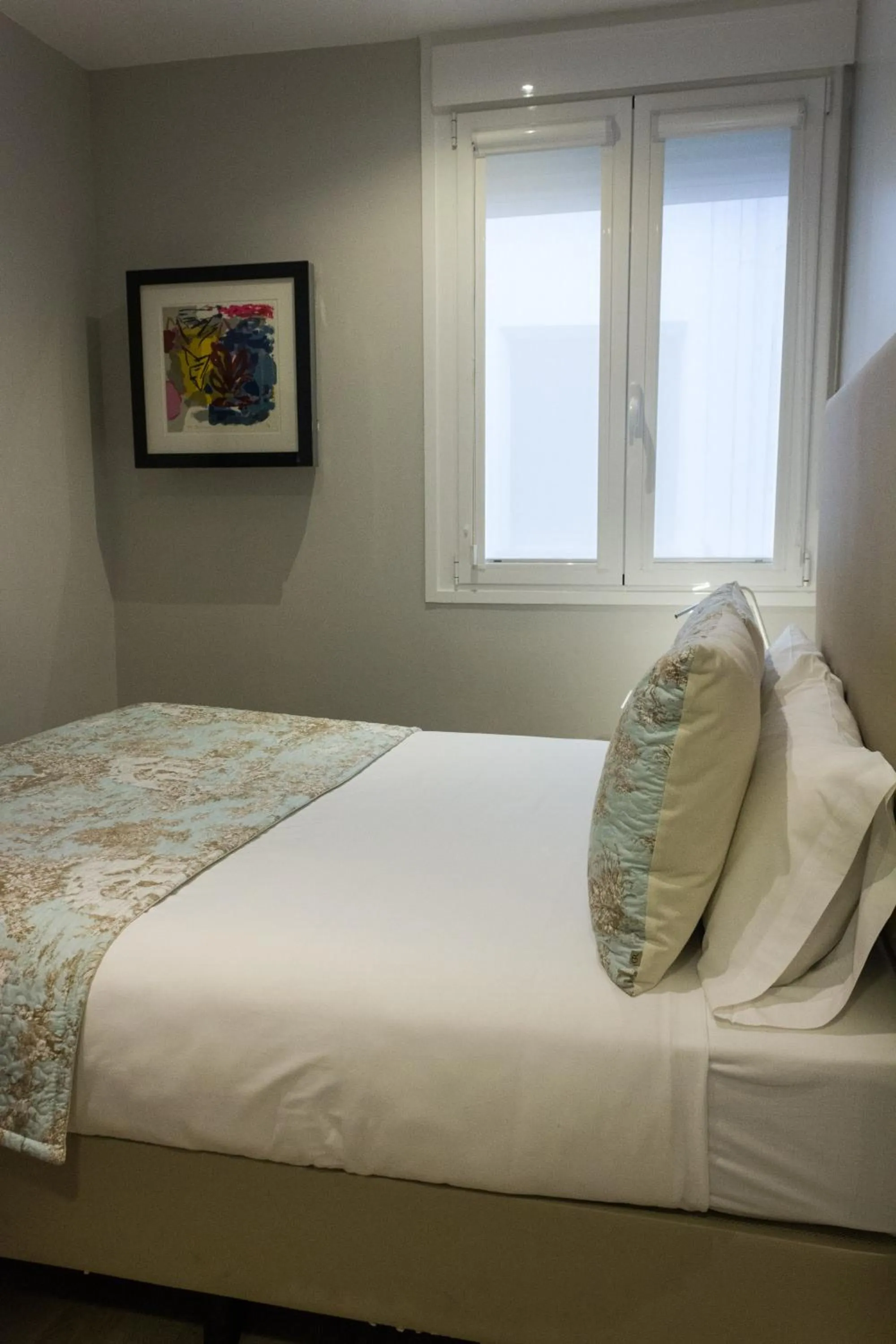 Bed in Arenal Suites Preciados