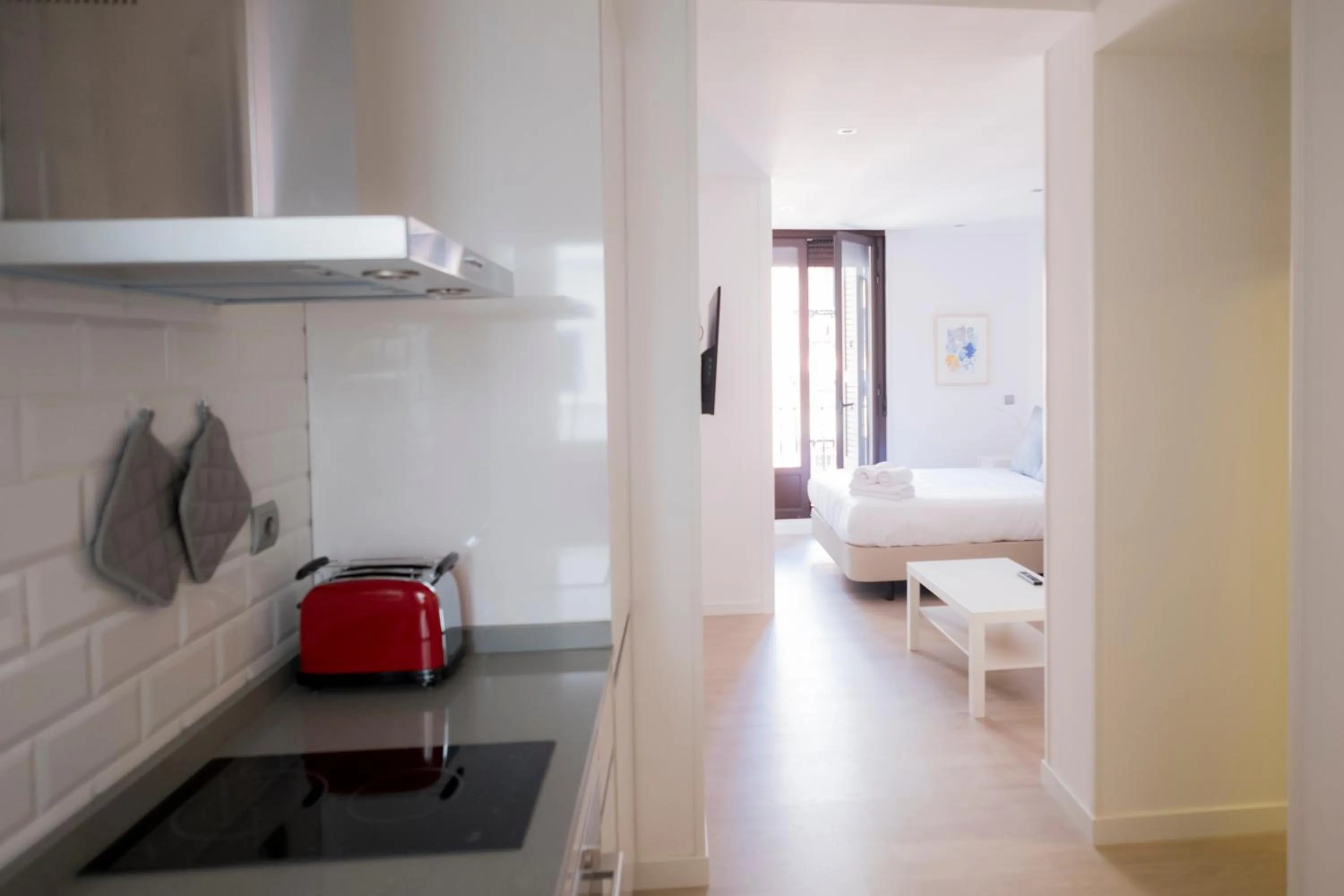 Day, Bed in Arenal Suites Preciados