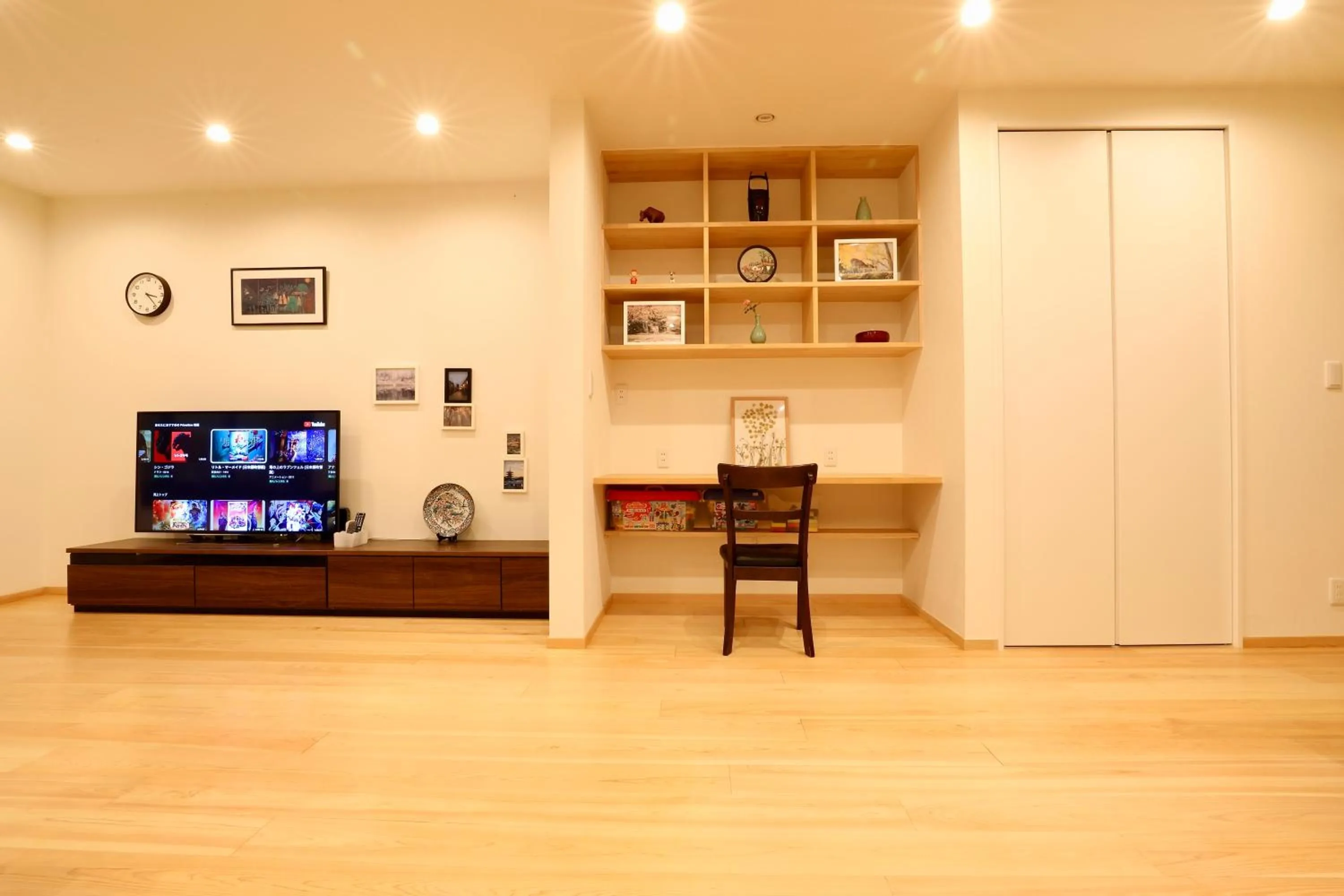 TV and multimedia in Osaka Umeda Yuan Hostel