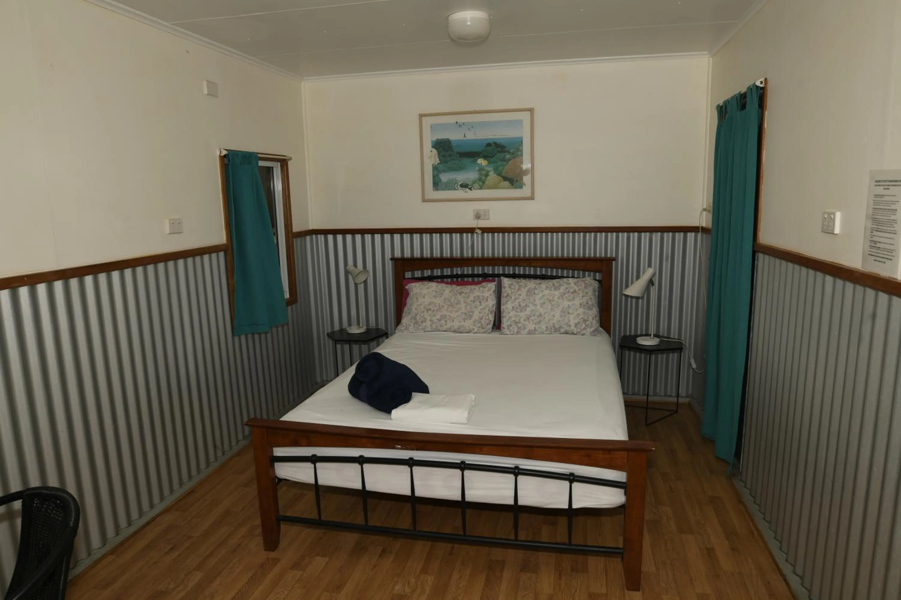 Bed in Scotty's Mission Beach