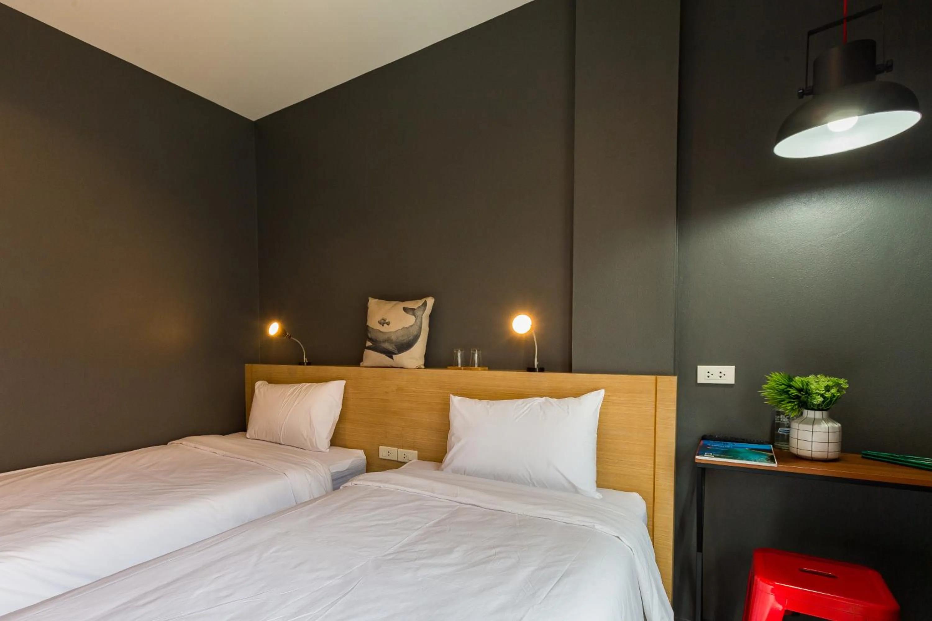 Bedroom, Bed in Srisuksant Square