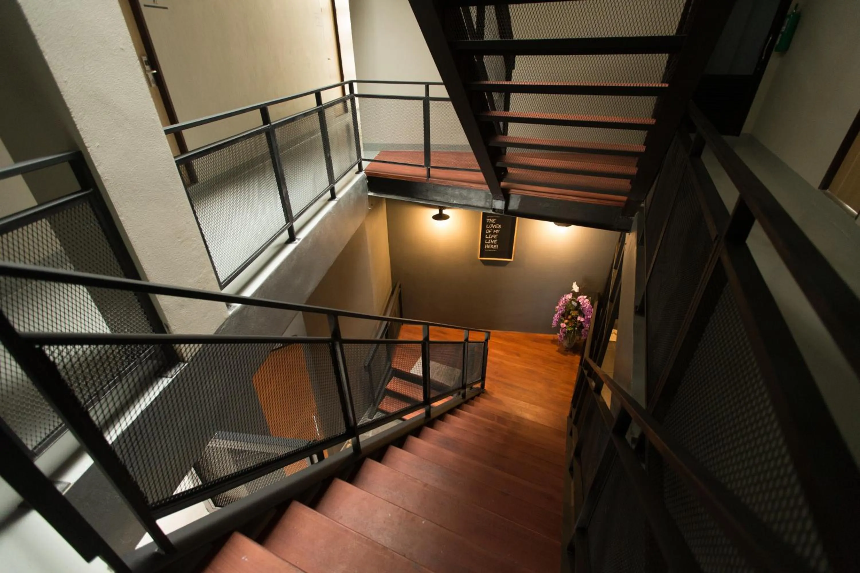 Decorative detail in Srisuksant Square