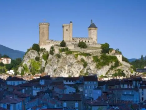 Off site in Palais Cathare