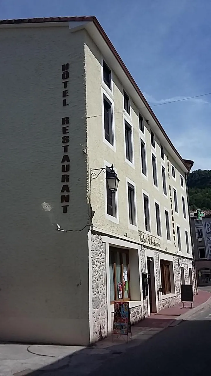 Facade/entrance in Palais Cathare