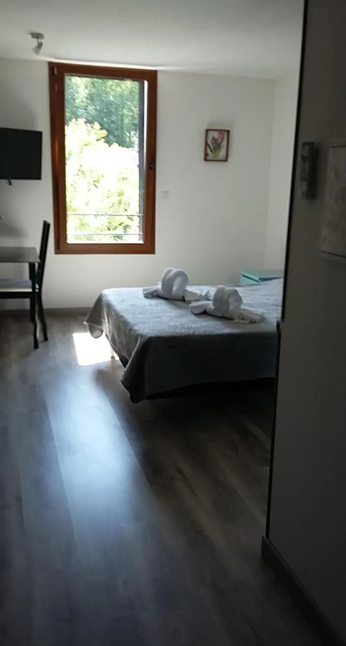 Bedroom, Bed in Palais Cathare