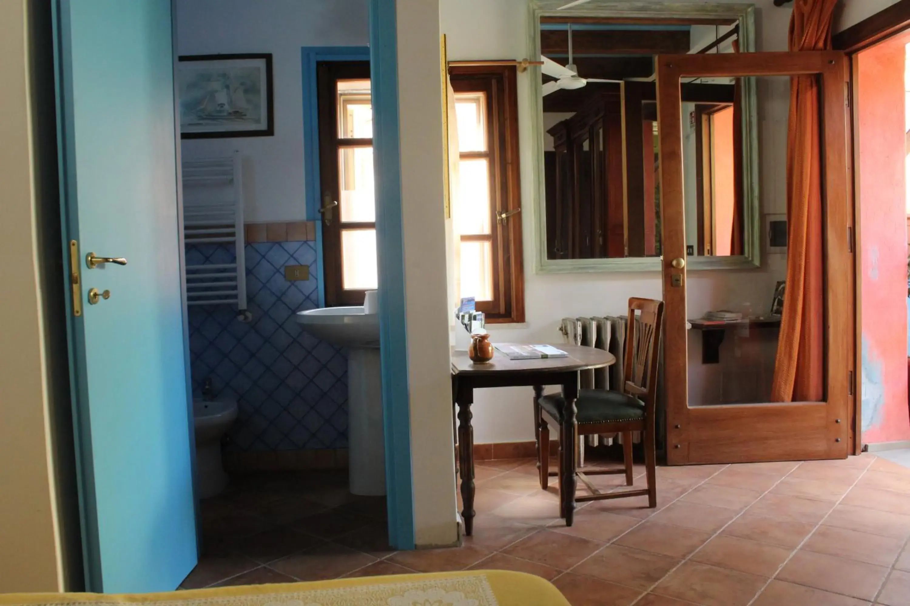 Double or Twin Room with Private Bathroom - single occupancy in La Scaletta Double or Twin Room with Private Bathroom - single occupancy in La Scaletta