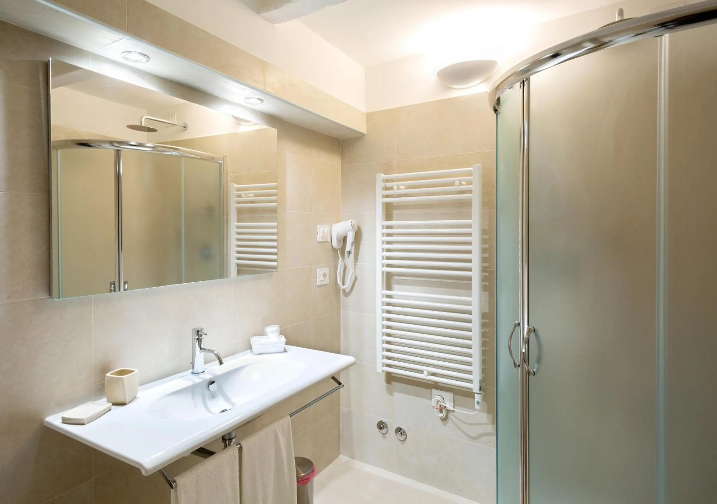 Bathroom in Tenuta Lamborghini Golf & Resort