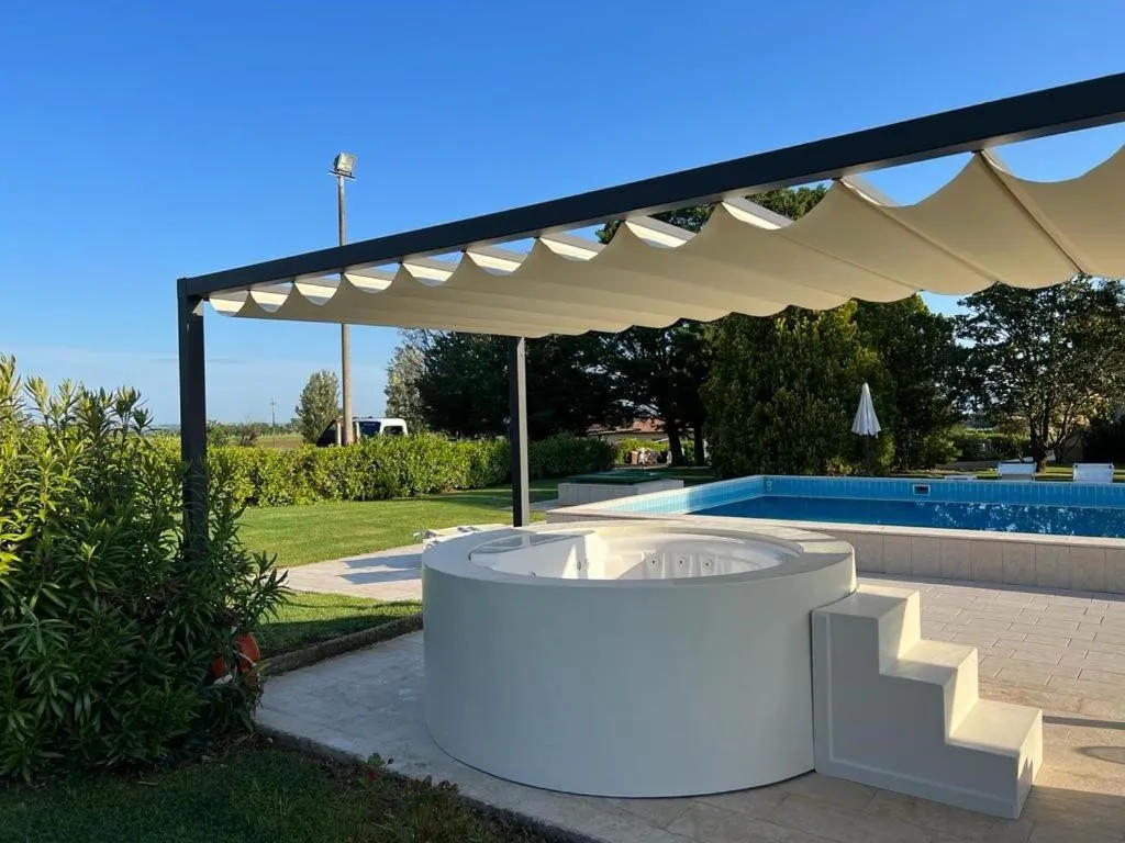 Hot Tub in Tenuta Lamborghini Golf & Resort