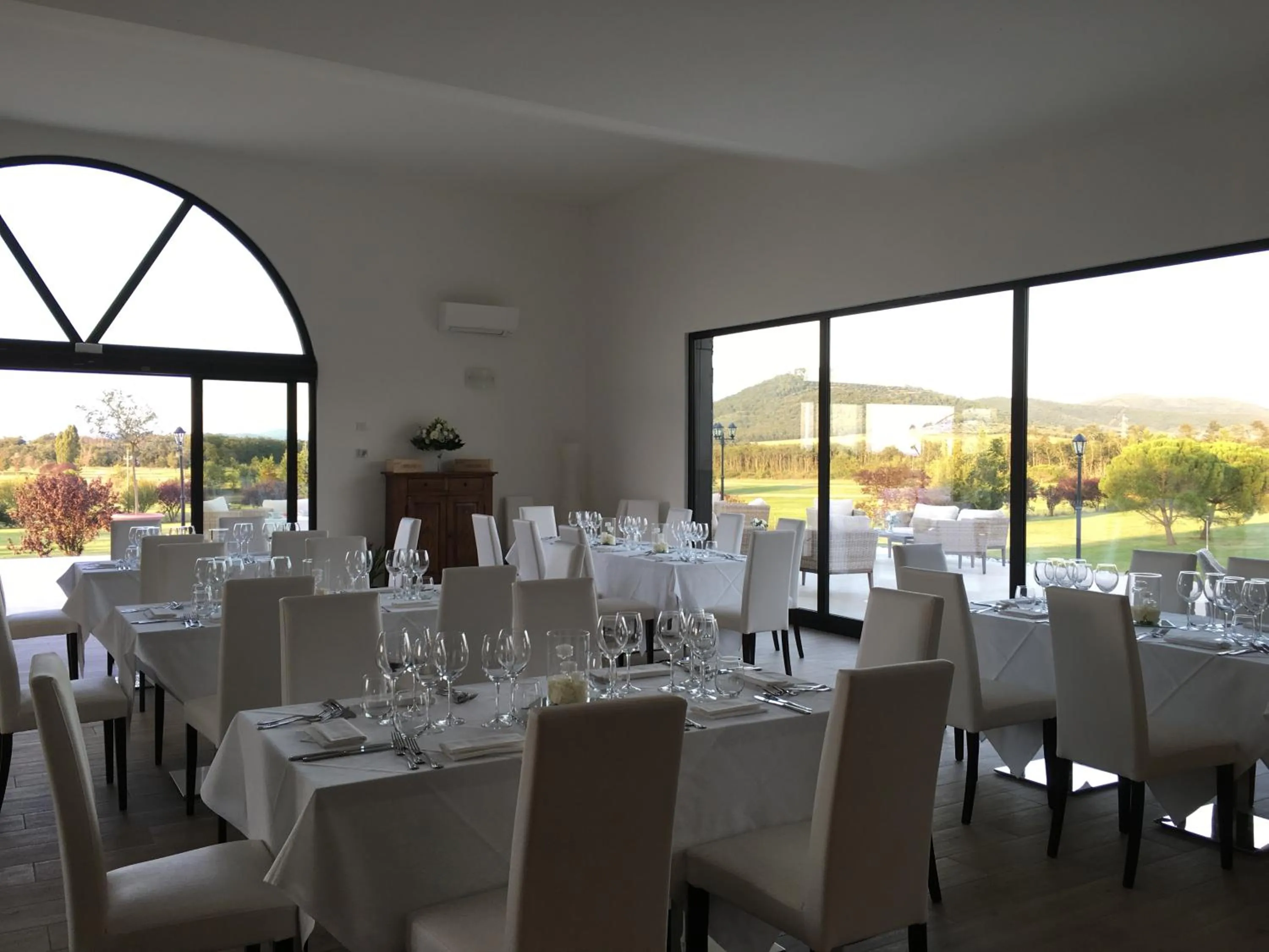 Restaurant/places to eat in Tenuta Lamborghini Golf & Resort